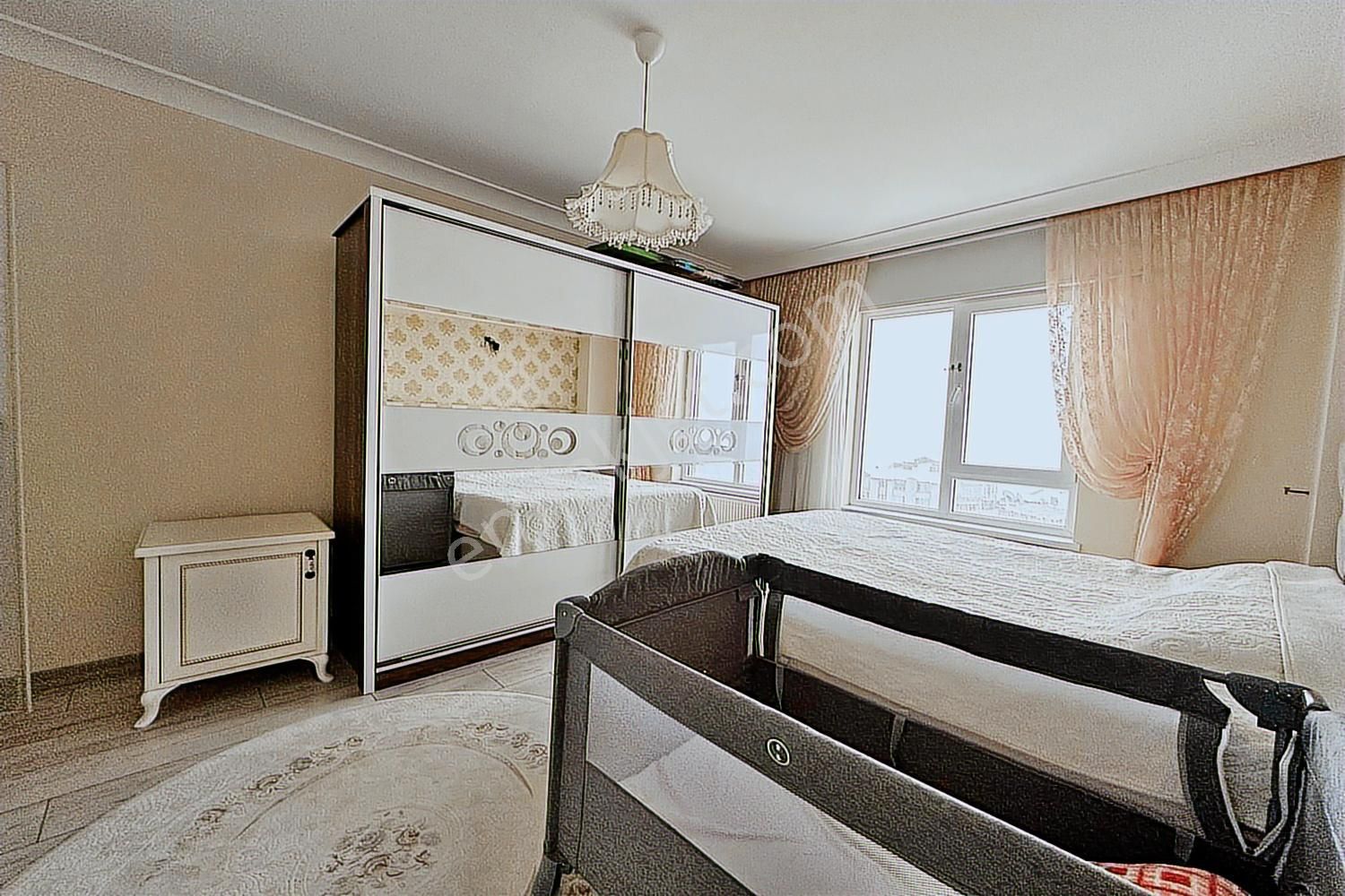 Karakaya Şık Tasarım & Prestijli Yapısı İle Lüks Sitede 3+1 Daire - Görsel 21