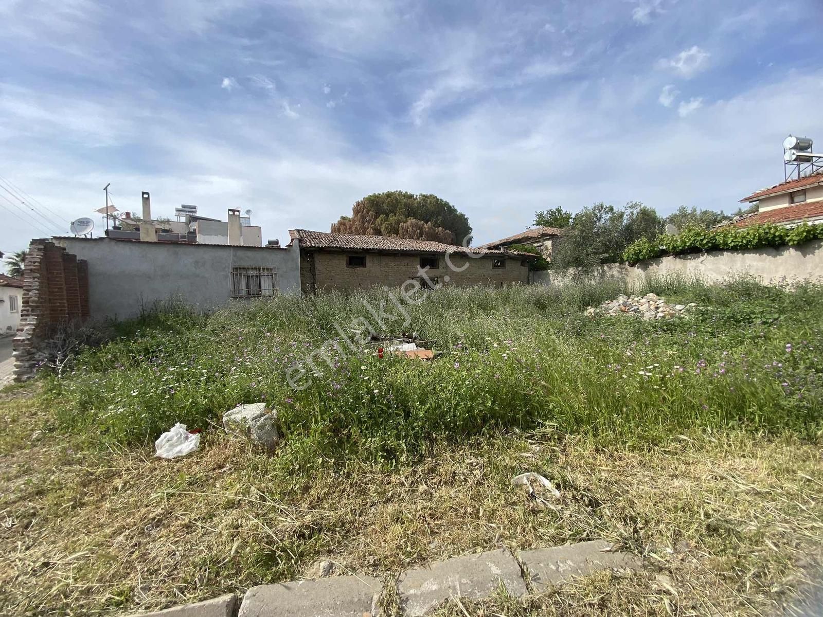 Körfezin Merkezinde 868 M² %40 İmarlı Arsa 2 Kat İzniyle!