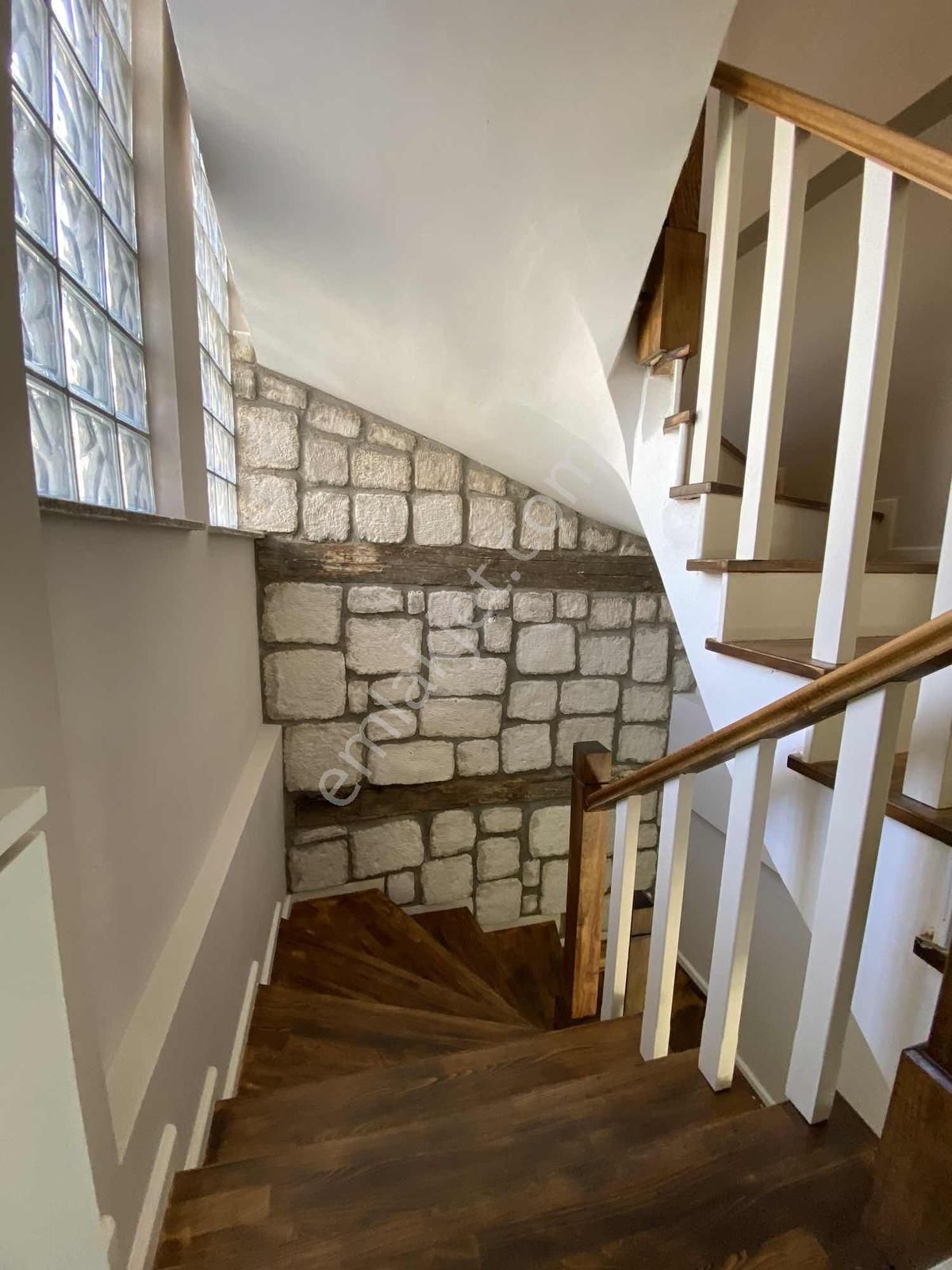 Akçayın En Prestijli Sitesinde Masrafsız Özel Tasarımlı Villa - Görsel 19