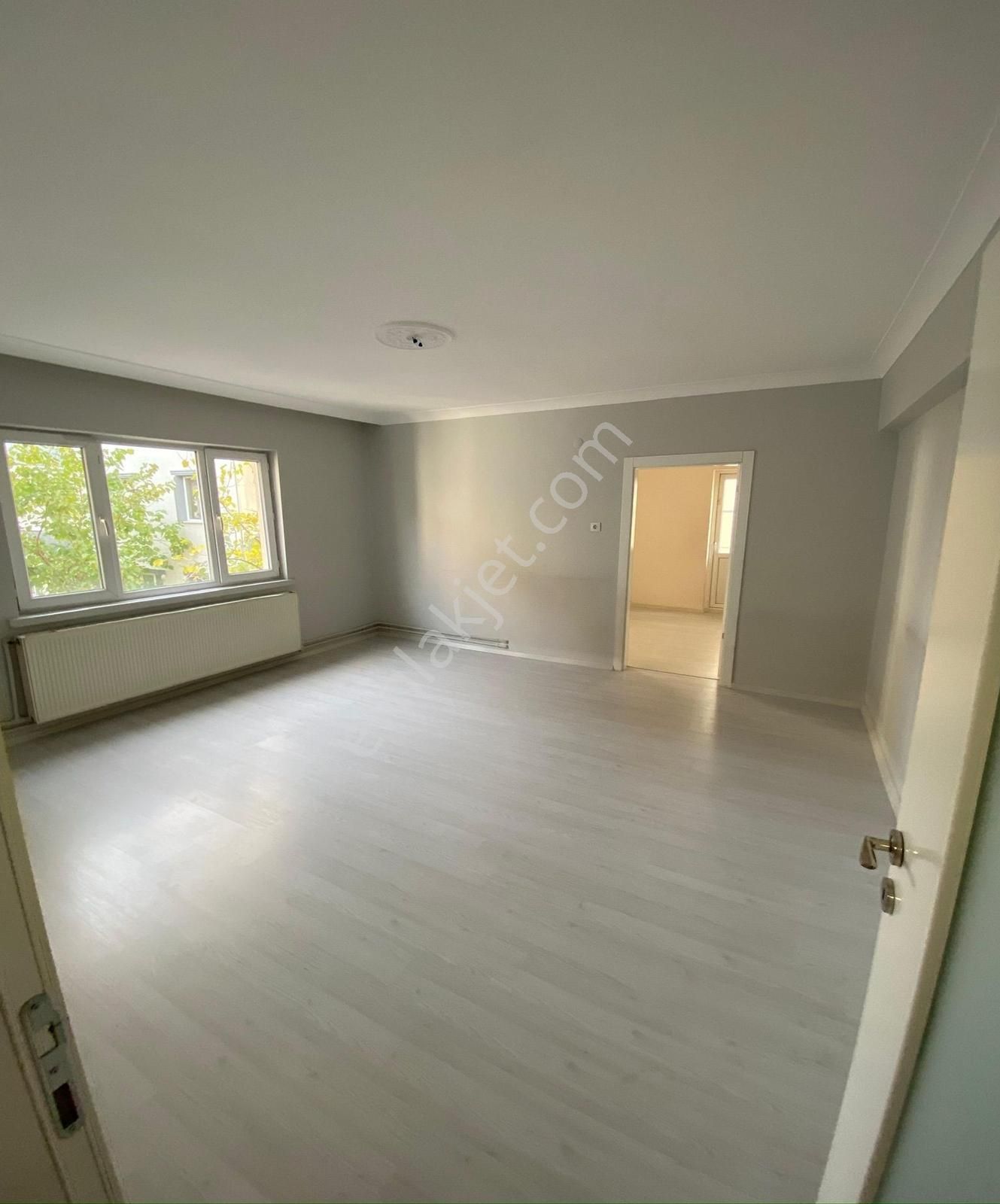 New Kentten Sincanda Merkezi Konum,cadde Üzeri 3+1 Kiralık Daire - Görsel 18