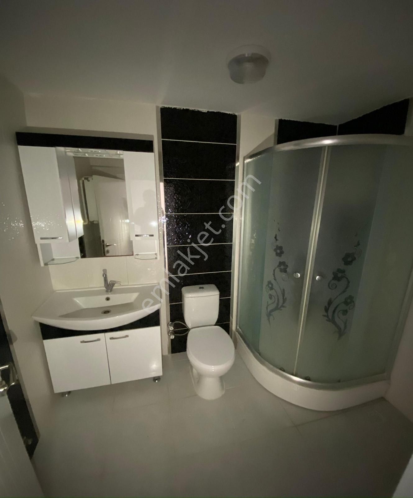 New Kentten Sincanda Merkezi Konum,cadde Üzeri 3+1 Kiralık Daire - Görsel 12