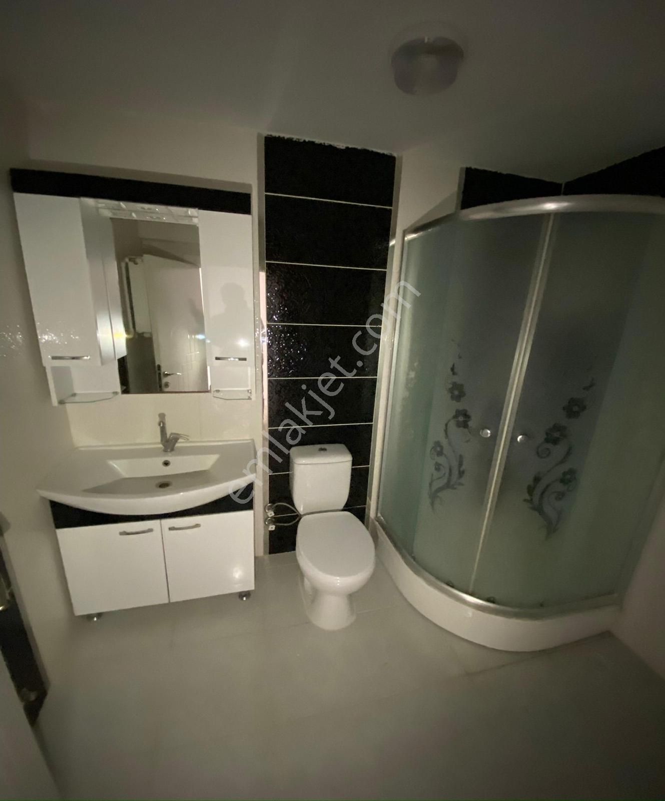 New Kentten Sincanda Merkezi Konum,cadde Üzeri 3+1 Kiralık Daire - Görsel 11
