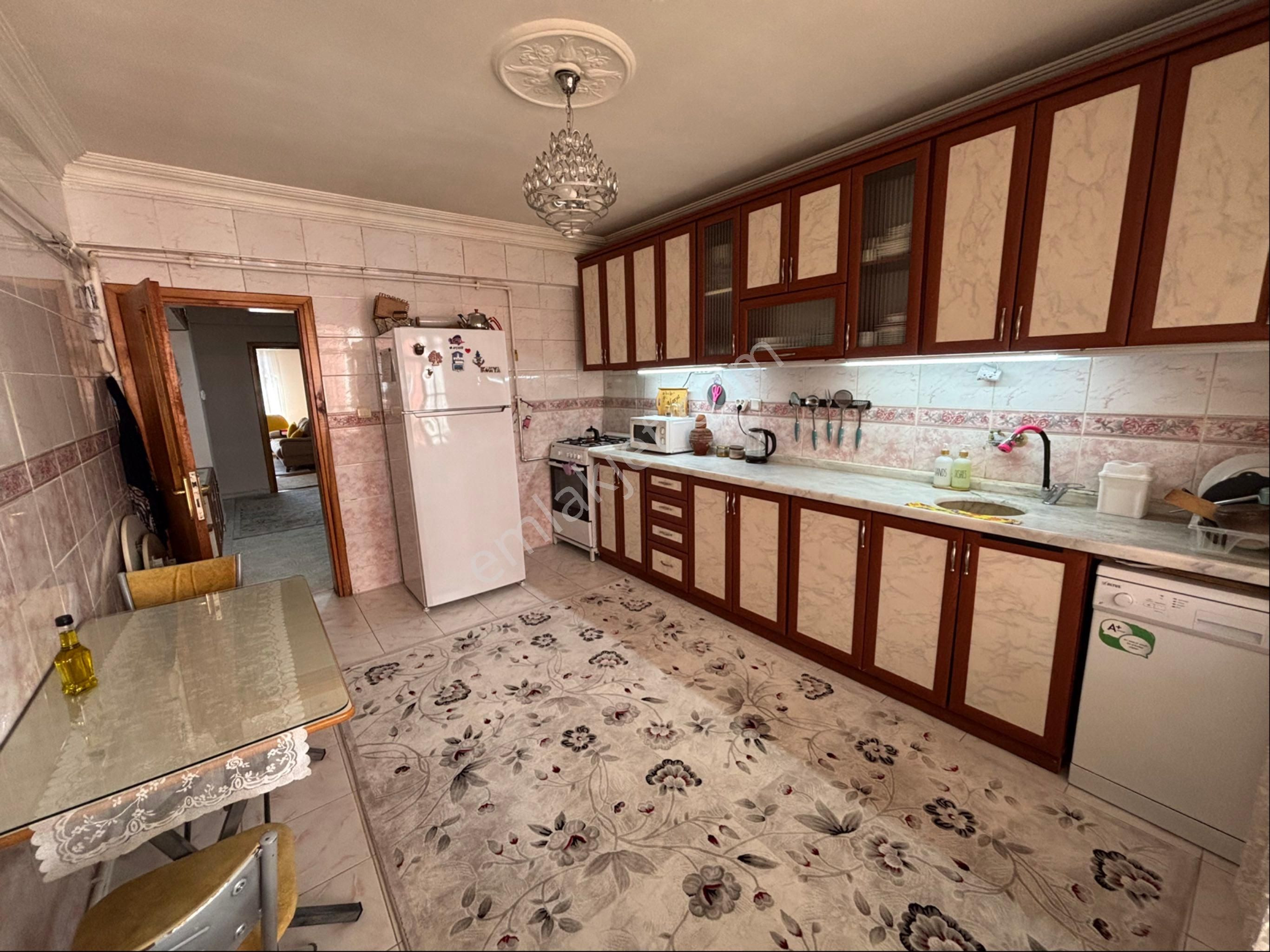 Işıklar Mah 3+1 Geniş Satılık Daire - Görsel 7