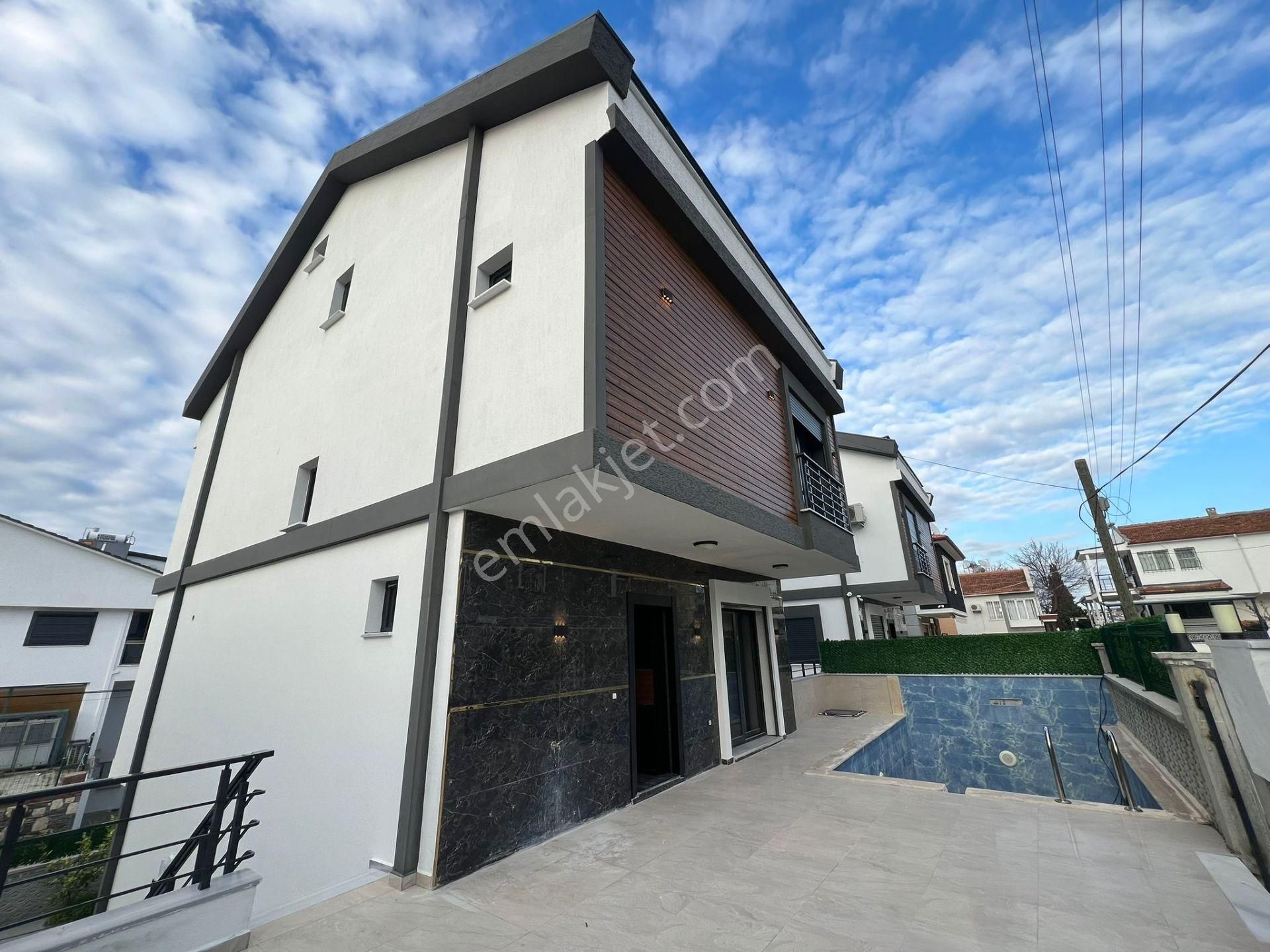 🏡 Bu Villayı Alana 1+1 Daire Hediye!-111