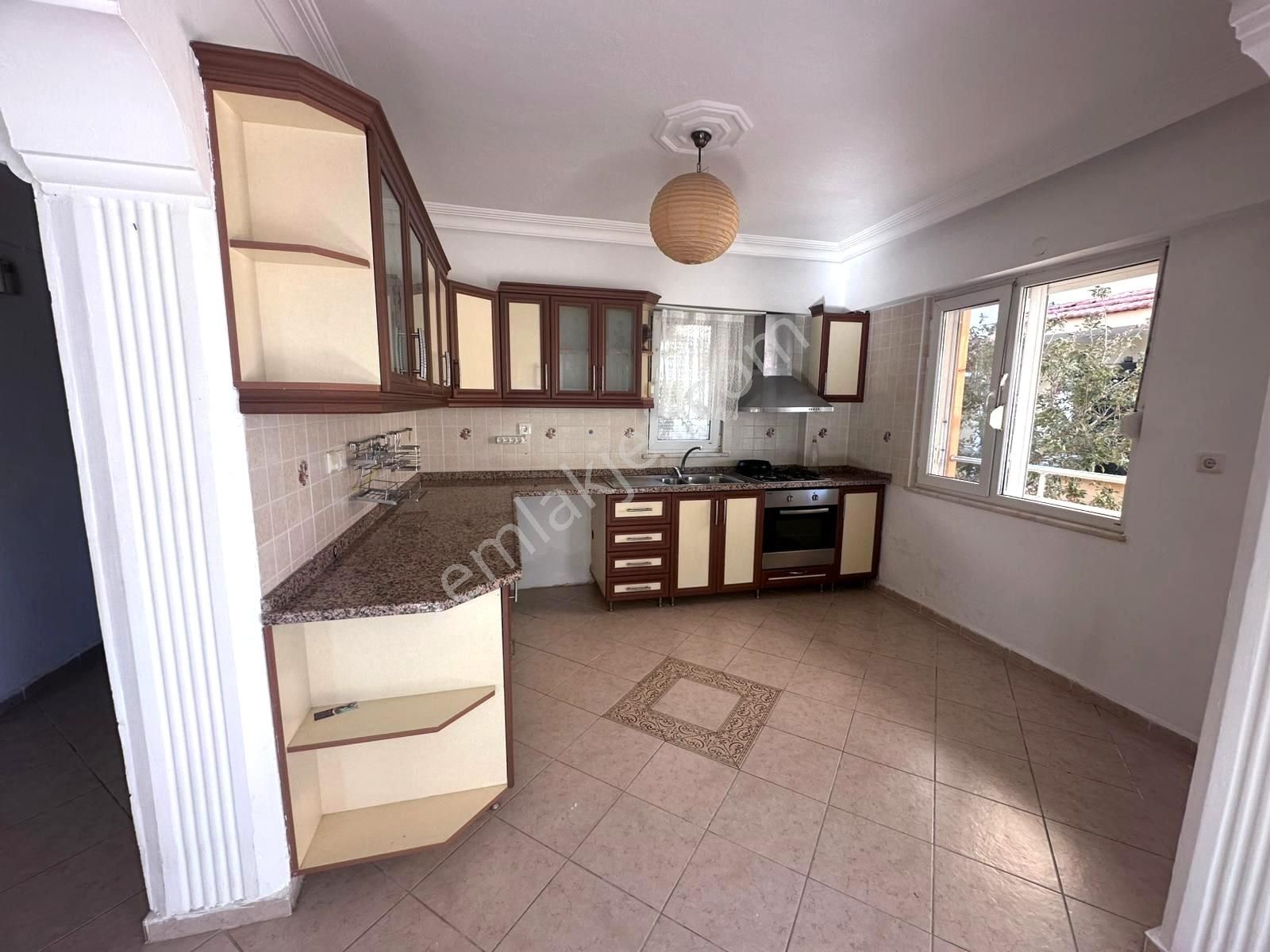 Kazdağları Sitesinde Kiralık 3+1 Villa - Görsel 20