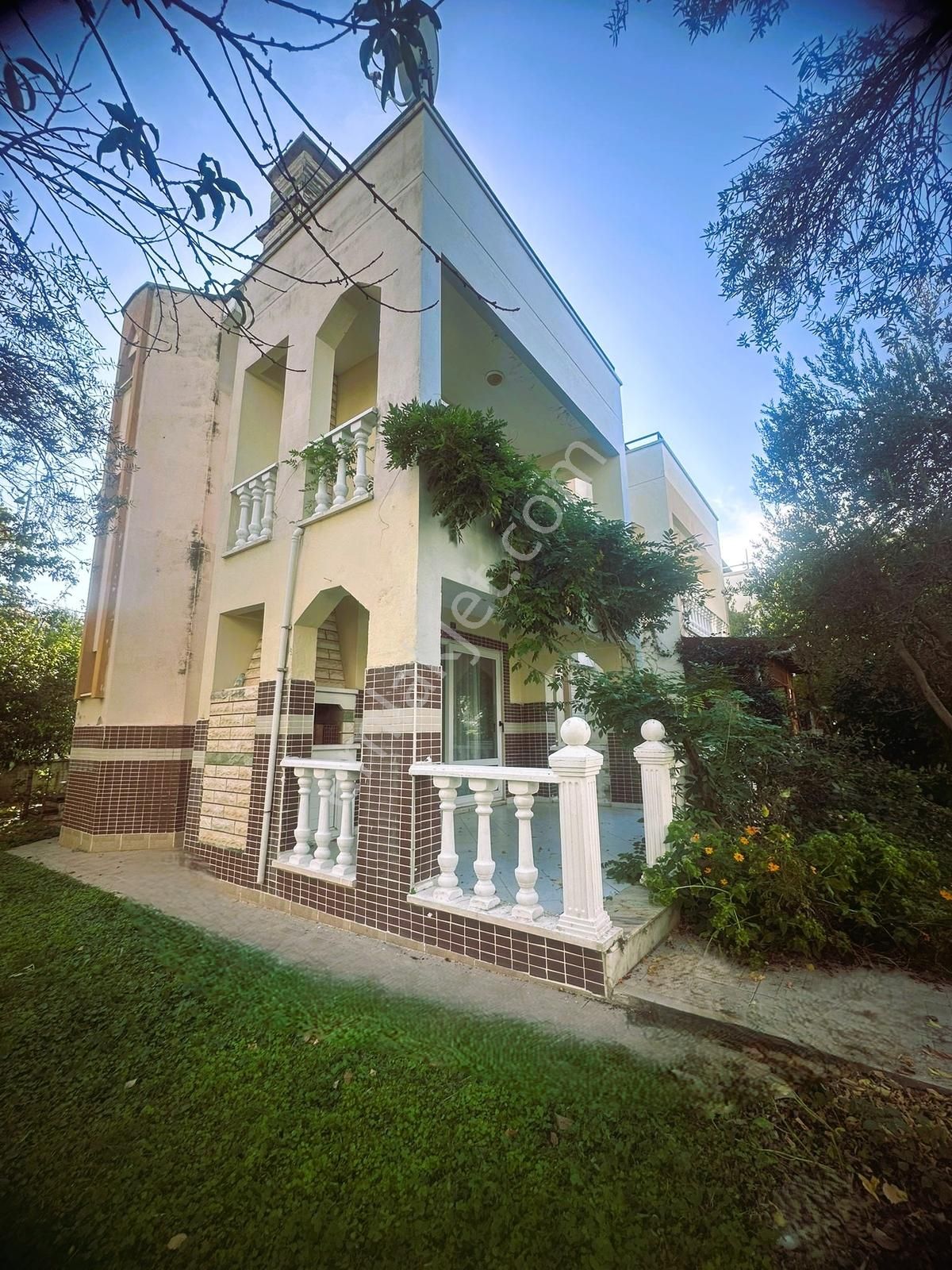 Tahtakuşlar Altınolukta Havuzlu Sitede 3+1köşe Villa - Görsel 18