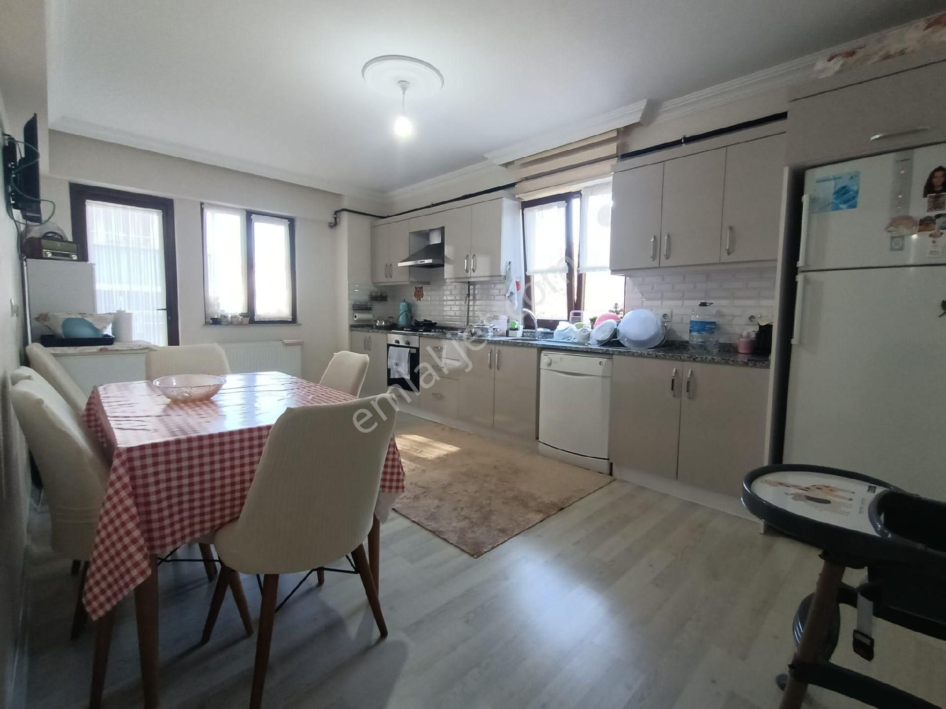 Proje Emlak 'tan Pelitli Bölgesinde Satılık Fırsat 3+1 Daire - Görsel 4