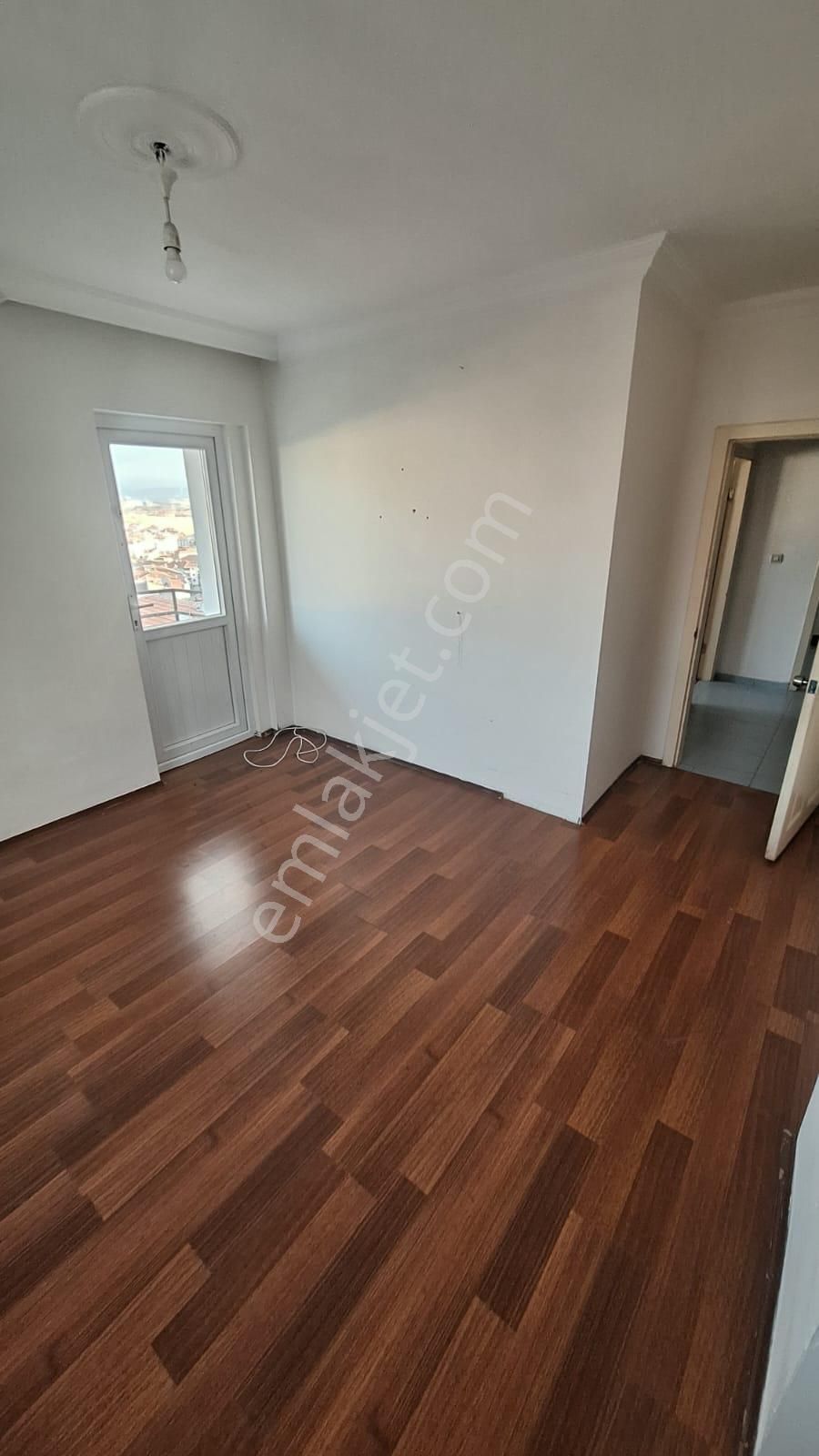 30 Ağustos Mh.de 3+1 Satılık Daire - Görsel 7