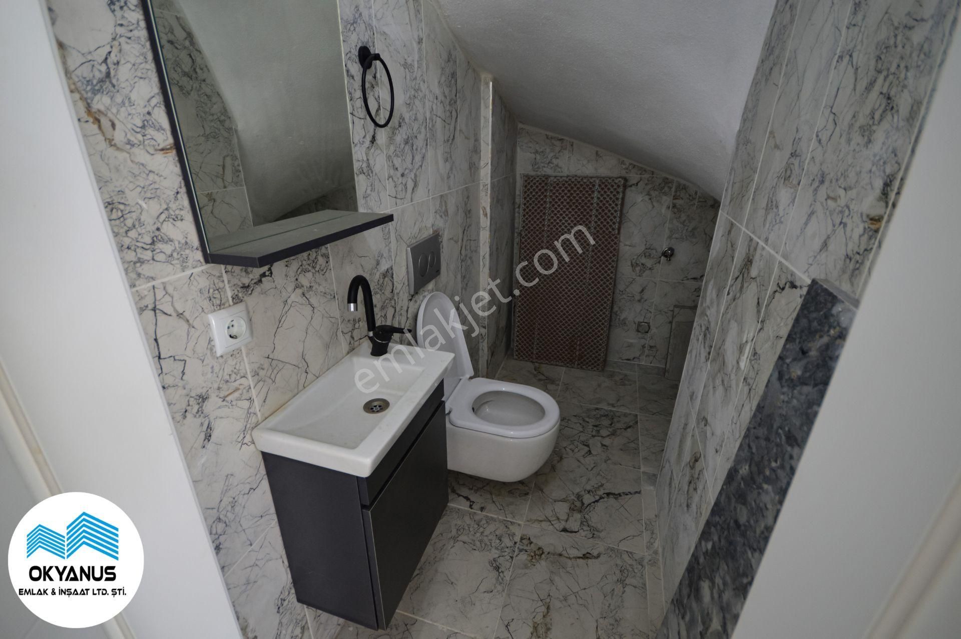 Sakarya Kocaalide Müstakil Bahçe Kullanımlı Villa!!! - Görsel 17