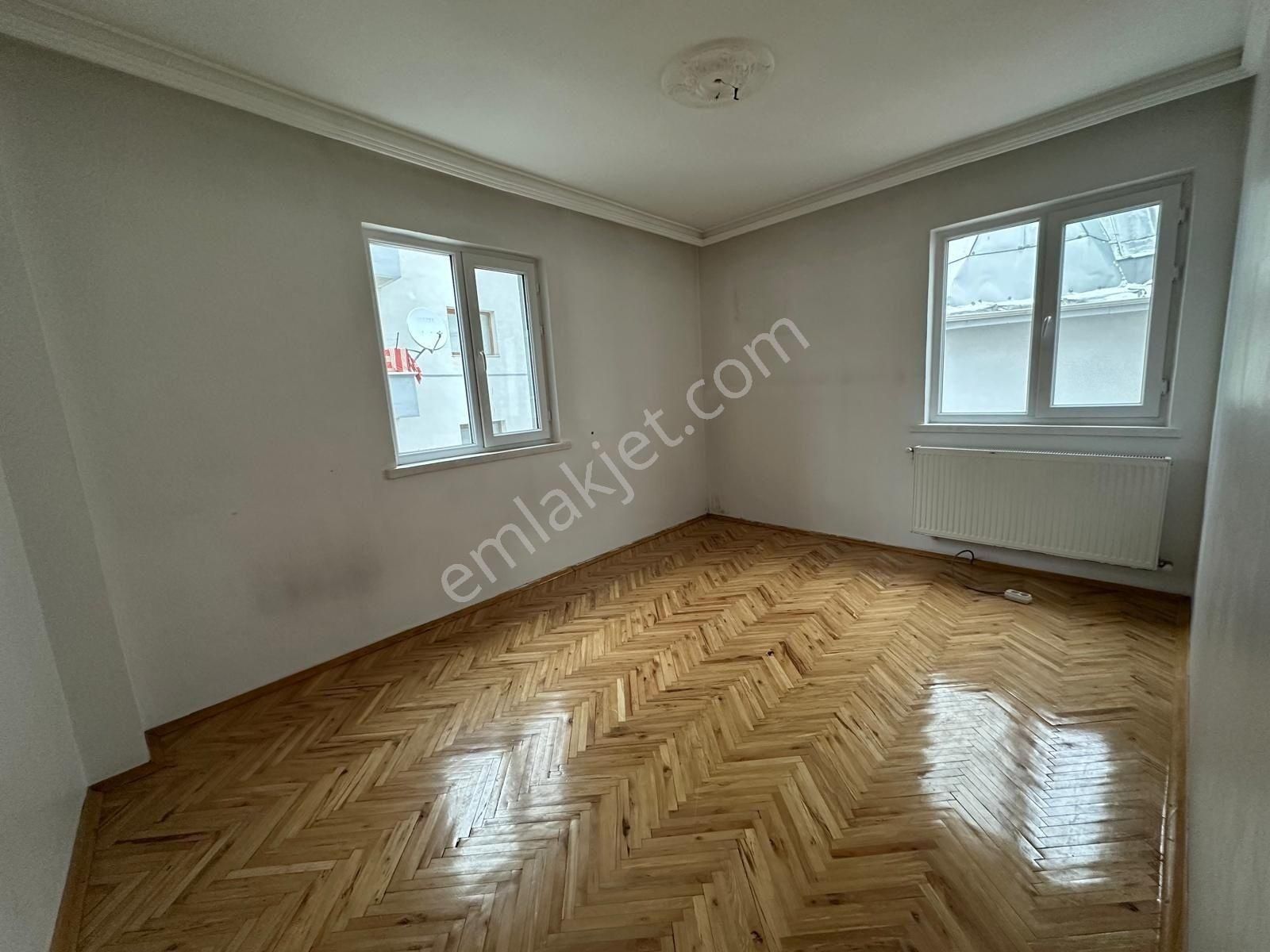 Pamuklar Mah.kızılcahamam Cadde Yakın Katta Kiralık 3+1 Daire - Görsel 7