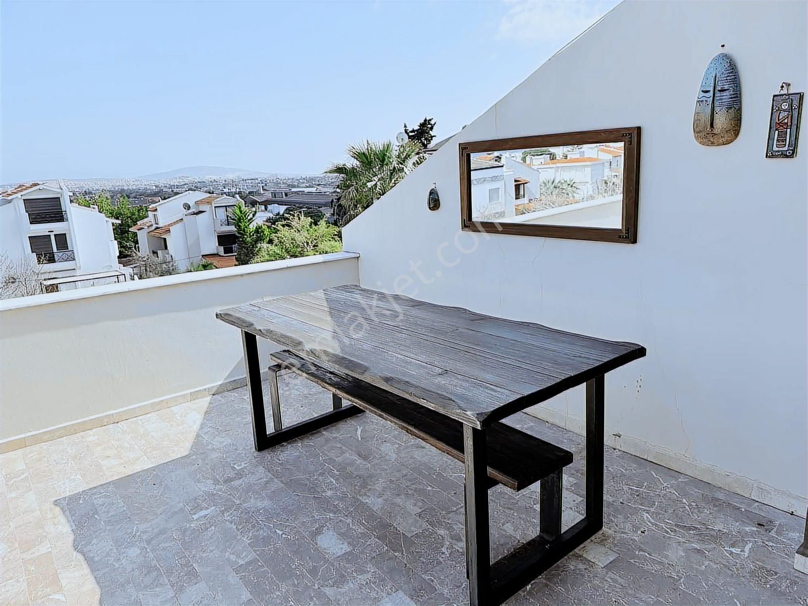 Çeşme Altınyunus Eşyalı Kiralık 4+1 Deniz Manzaralı Teras - Görsel 29