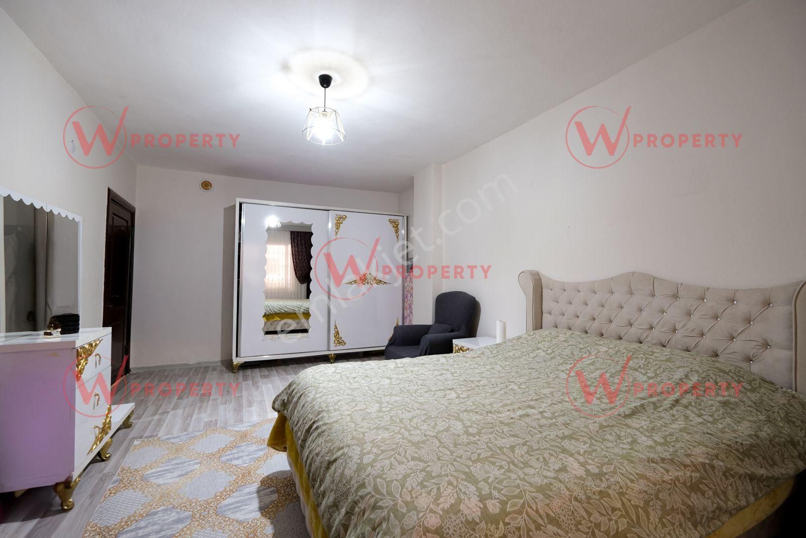 W Property'den Aydınlıkevler'de İçi Yenilenmiş Genış 2+1 - Görsel 11