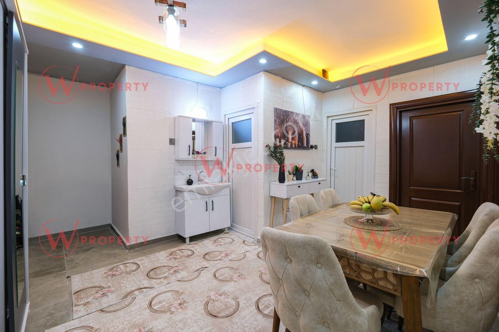 W Property'den Aydınlıkevler'de İçi Yenilenmiş Genış 2+1 - Görsel 8