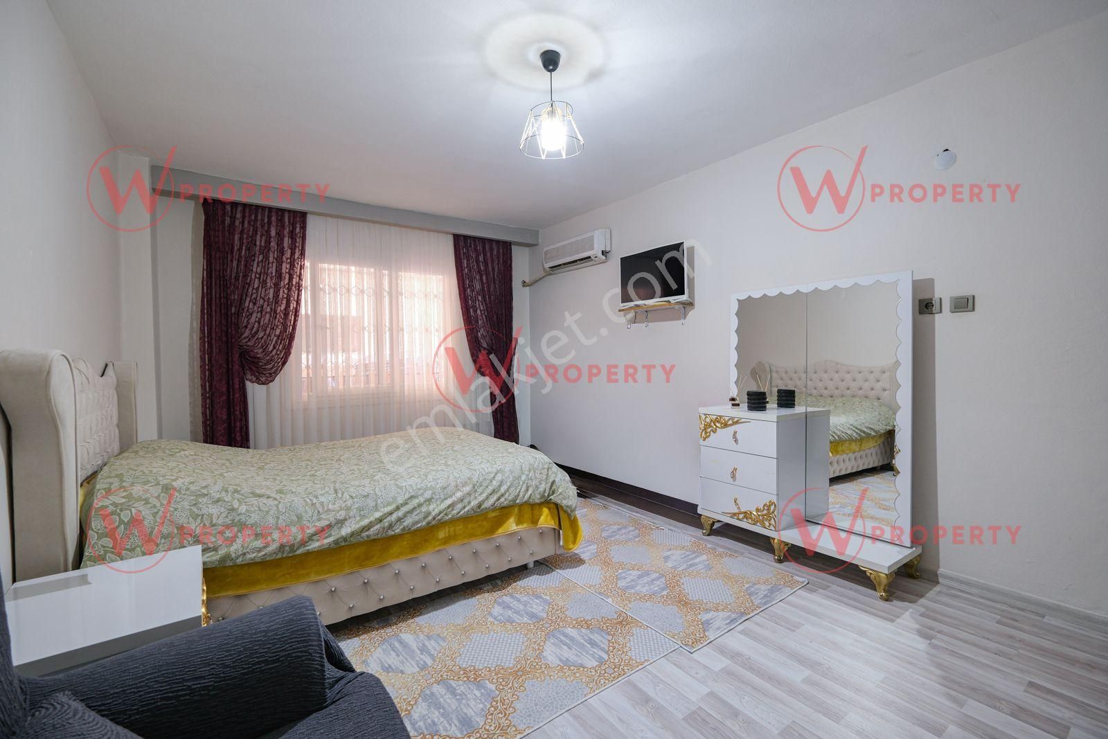 W Property'den Aydınlıkevler'de İçi Yenilenmiş Genış 2+1 - Görsel 10