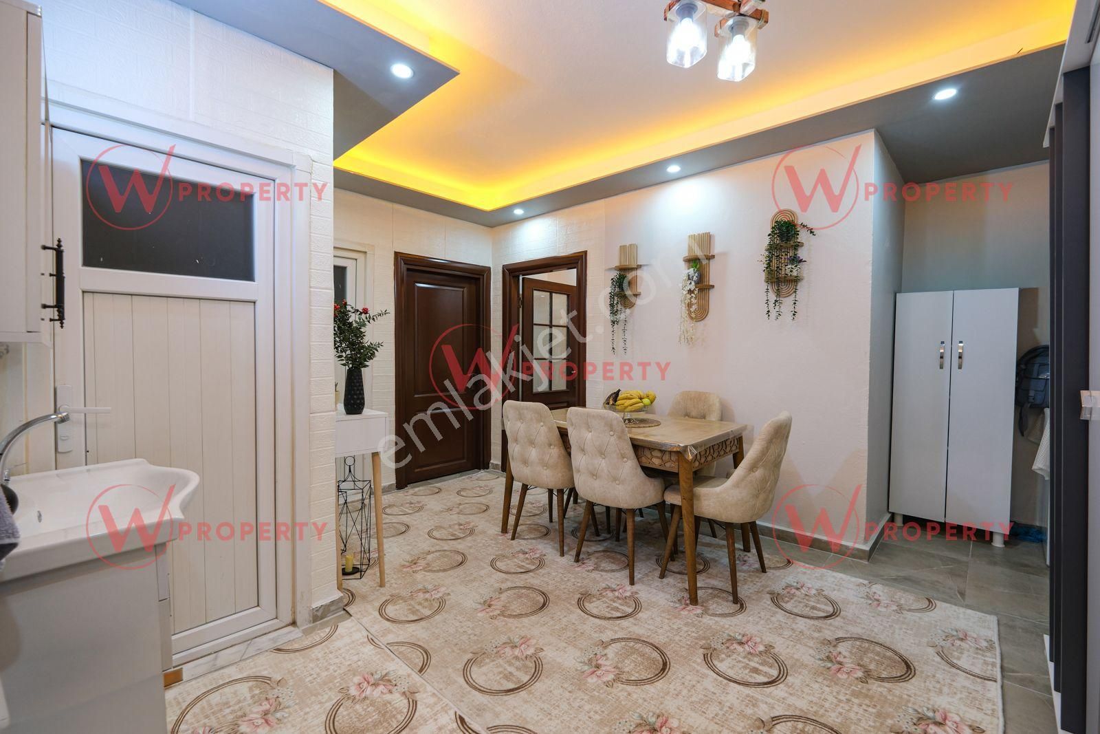 W Property'den Aydınlıkevler'de İçi Yenilenmiş Genış 2+1 - Görsel 15
