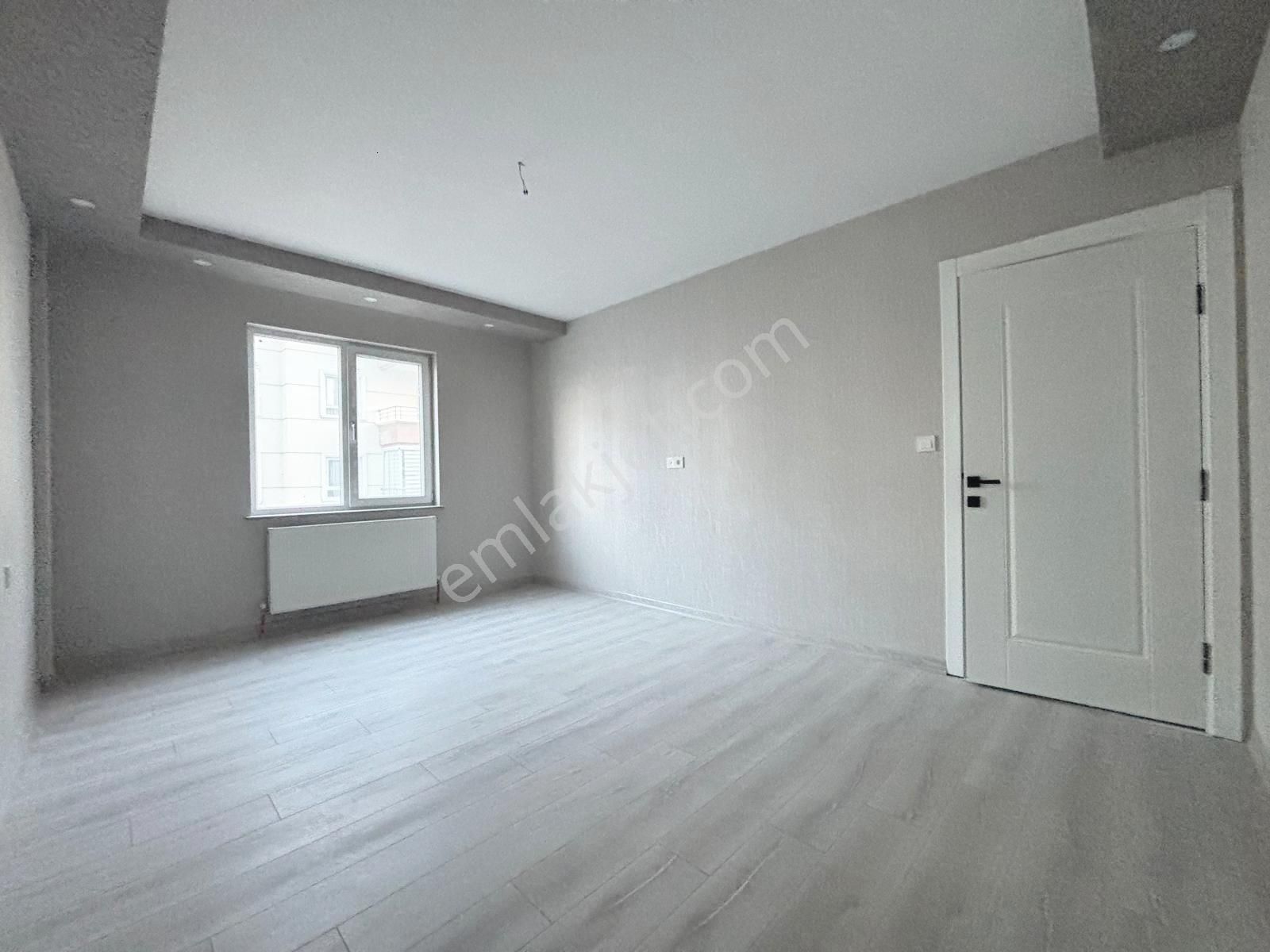 Pursaklar Mehmet Zengin Emlak'tan Hastanesi Yakını, Sıfır 5.kat 4+1 Sitede Daire - Görsel 18