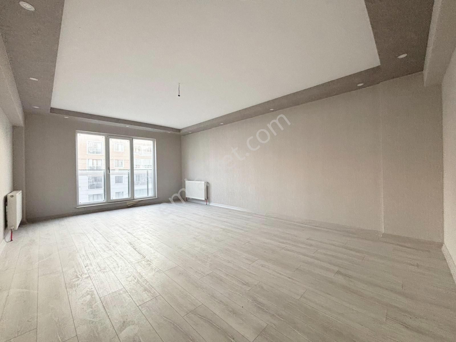 Pursaklar Mehmet Zengin Emlak'tan Hastanesi Yakını, Sıfır 5.kat 4+1 Sitede Daire - Görsel 15