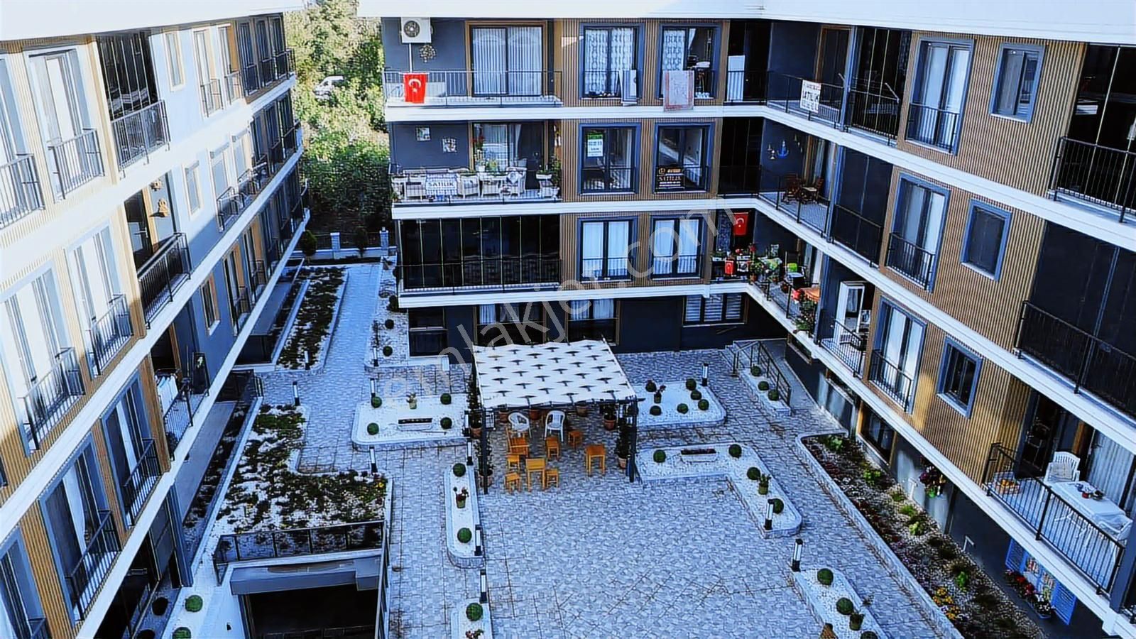 Site İçi 2+1 Açık Mutfak Merkezi Doğalgazlı