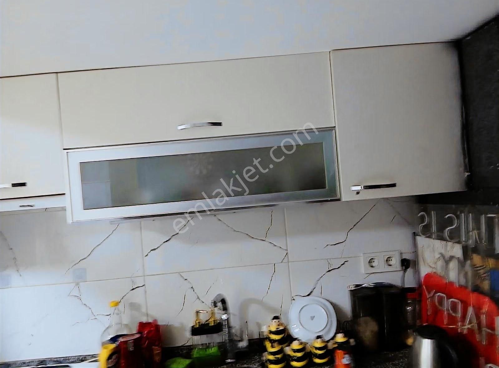 Alsancak Ta Gündoğdu Ya Yakın Bakımlı Eşyalı Ofis Necladan Kiral - Görsel 35