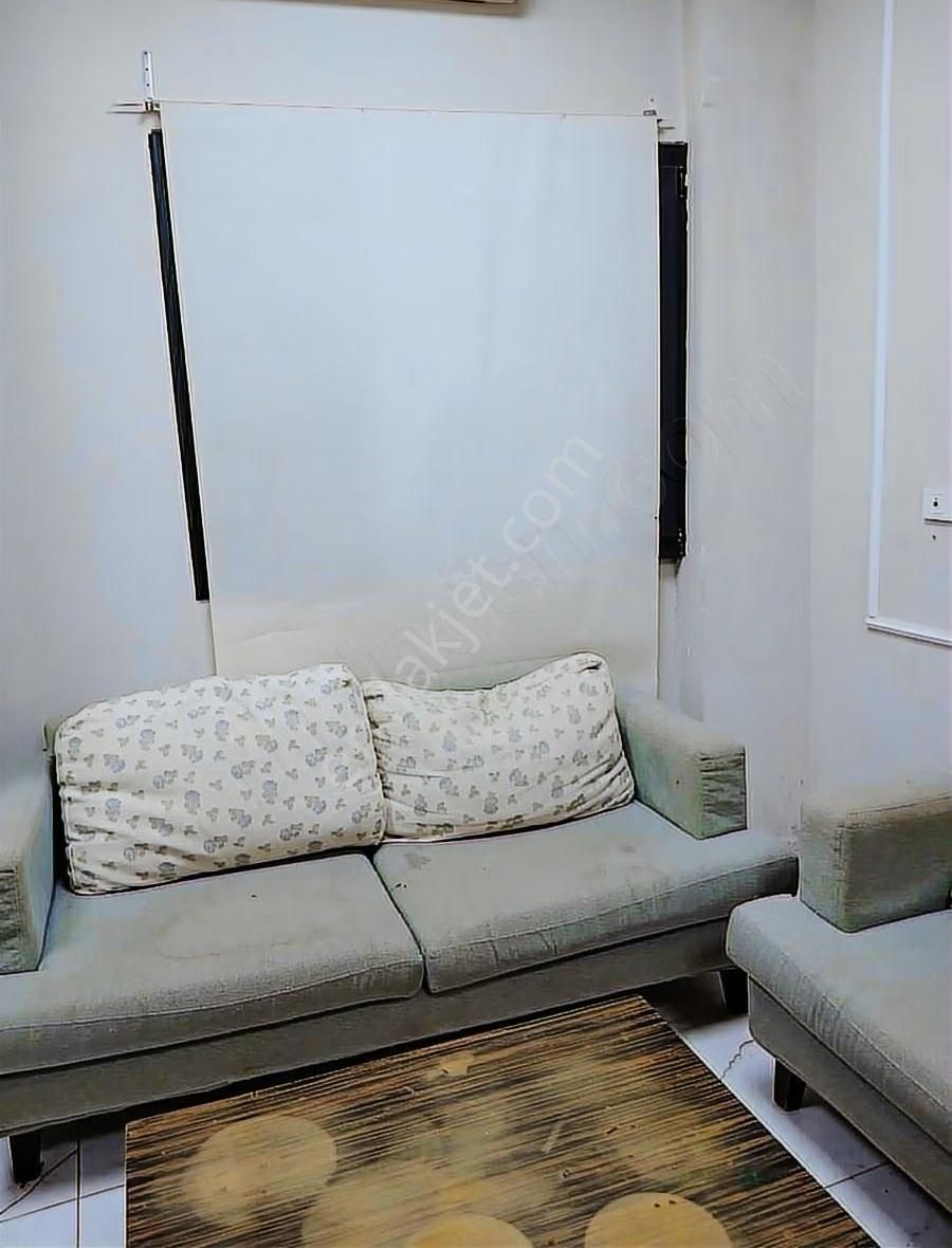 Alsancak Ta Gündoğdu Ya Yakın Bakımlı Eşyalı Ofis Necladan Kiral - Görsel 34
