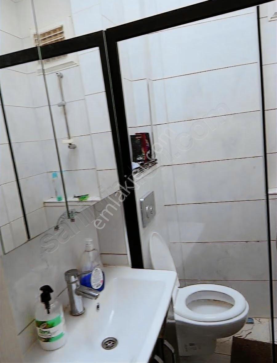 Alsancak Ta Gündoğdu Ya Yakın Bakımlı Eşyalı Ofis Necladan Kiral - Görsel 12