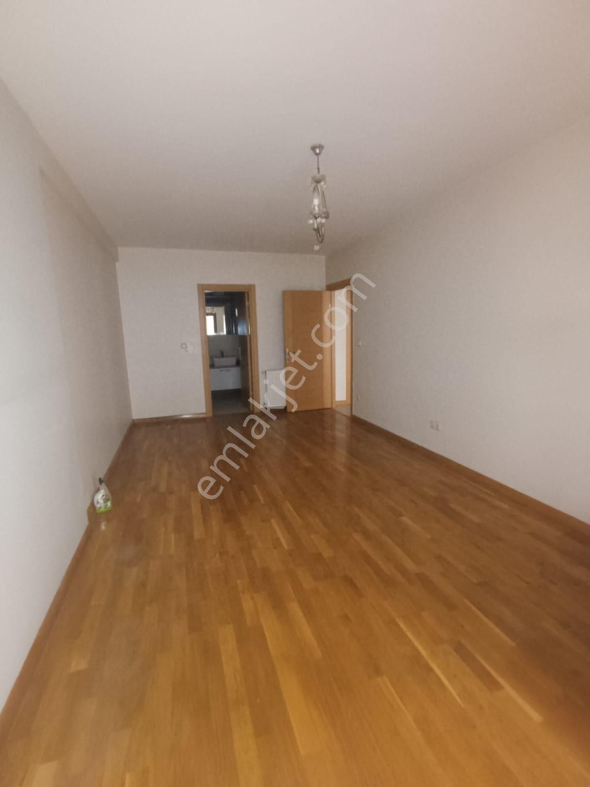 Altıntepe Sahil Evlerinde Satılık 3+1 130mnet Arakat Balkonlu - Görsel 15