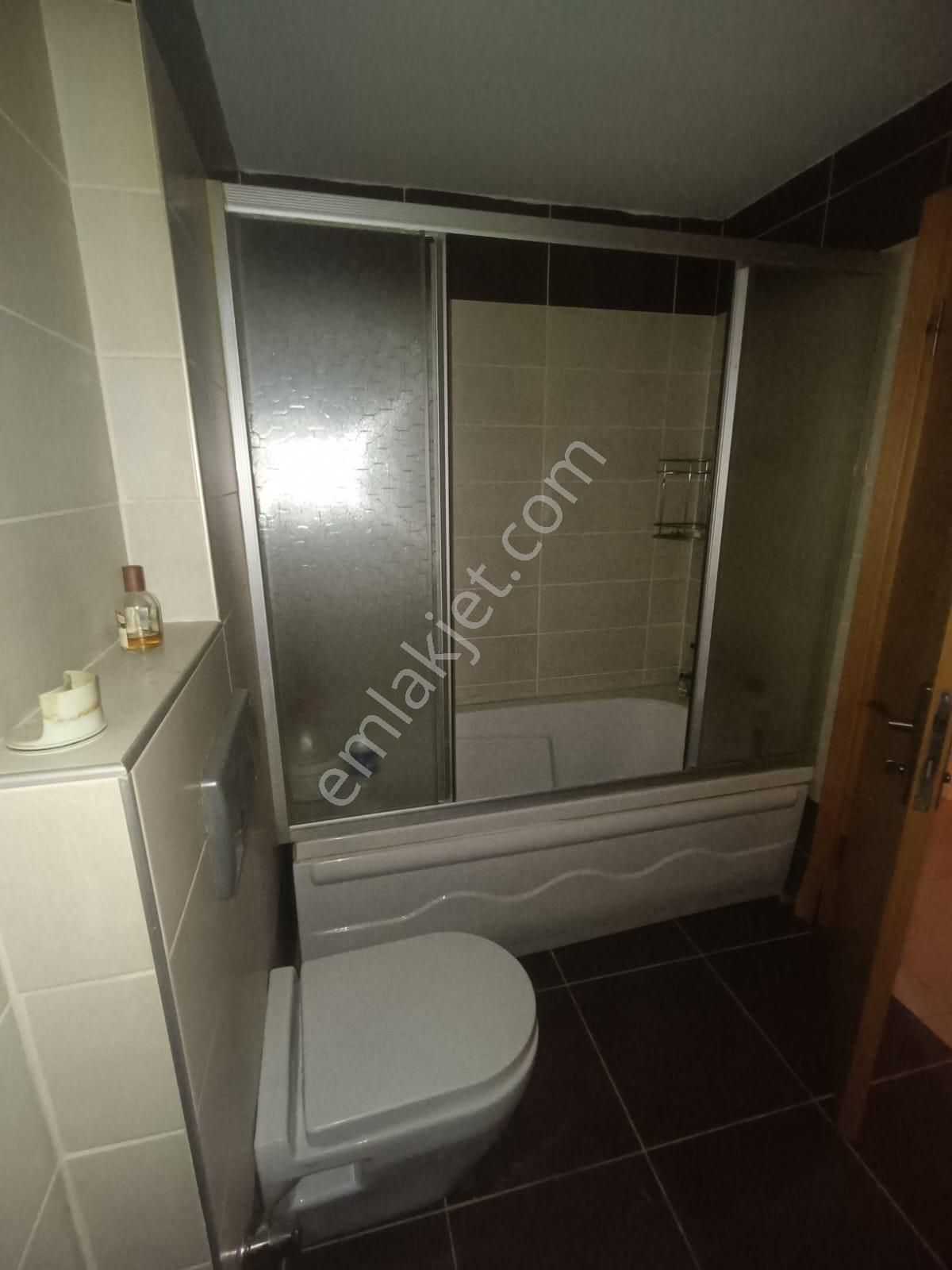 Altıntepe Sahil Evlerinde Satılık 3+1 130mnet Arakat Balkonlu - Görsel 20