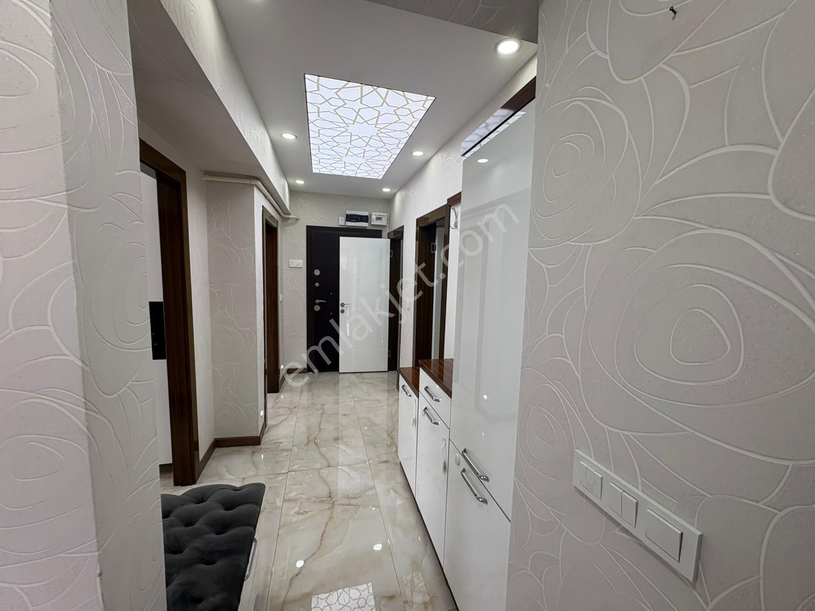 Göraldan 3+1 Full Lüks Yapılı Çetin Emeç Yanı Boş Manzaralı Daire - Görsel 29