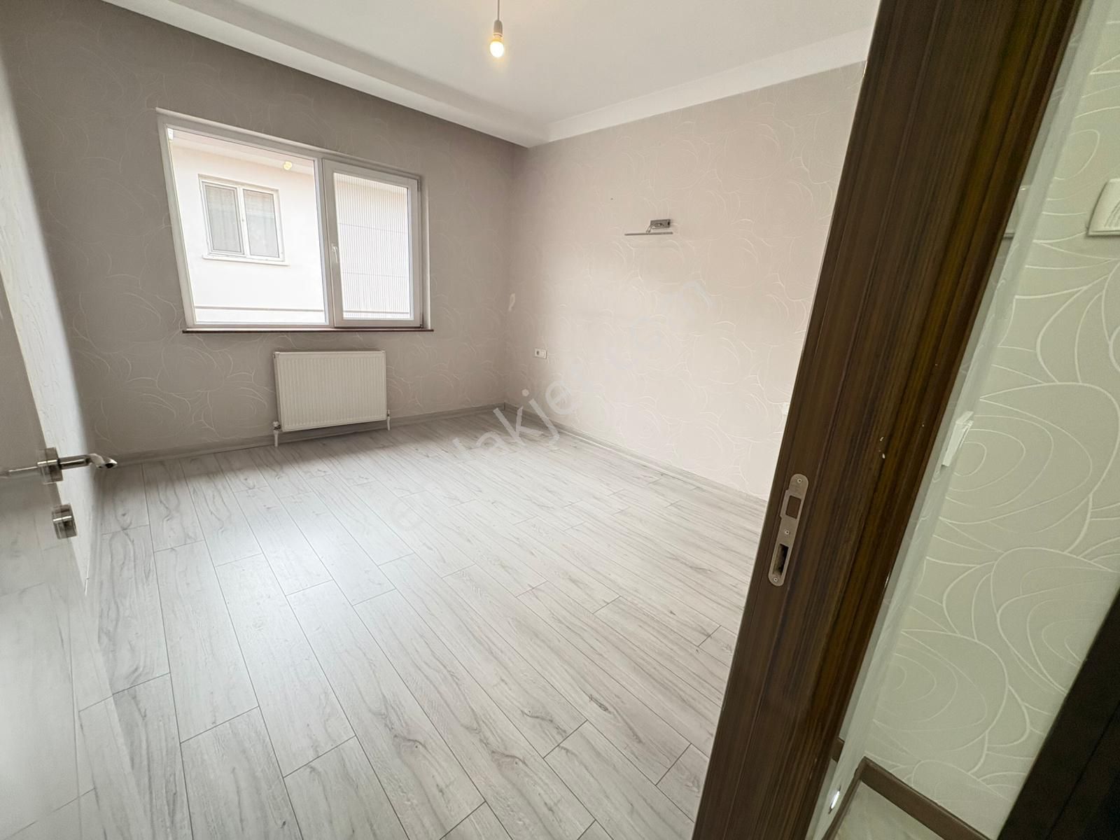 Göraldan 3+1 Full Lüks Yapılı Çetin Emeç Yanı Boş Manzaralı Daire - Görsel 34