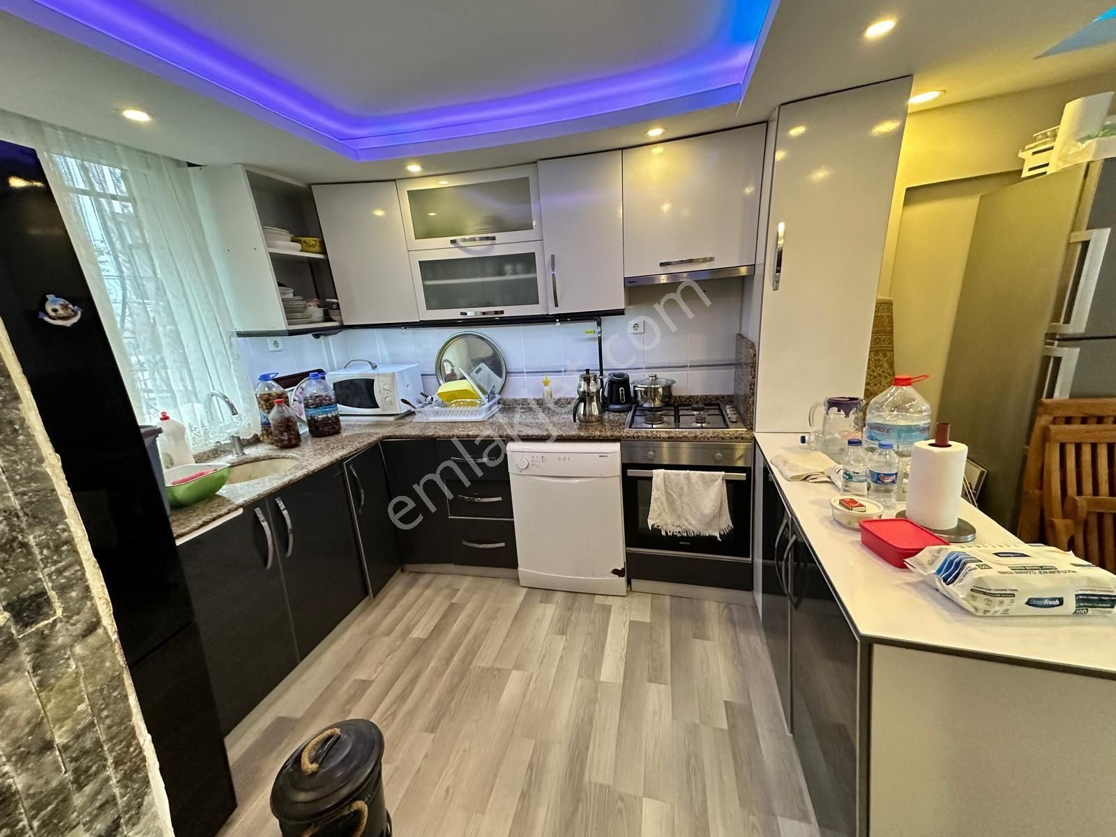 Kuşadası Kadınlar Denizi Mevki Deniz Manzaralı Doğalgazlı Satılık 4+1 Villa - Görsel 4