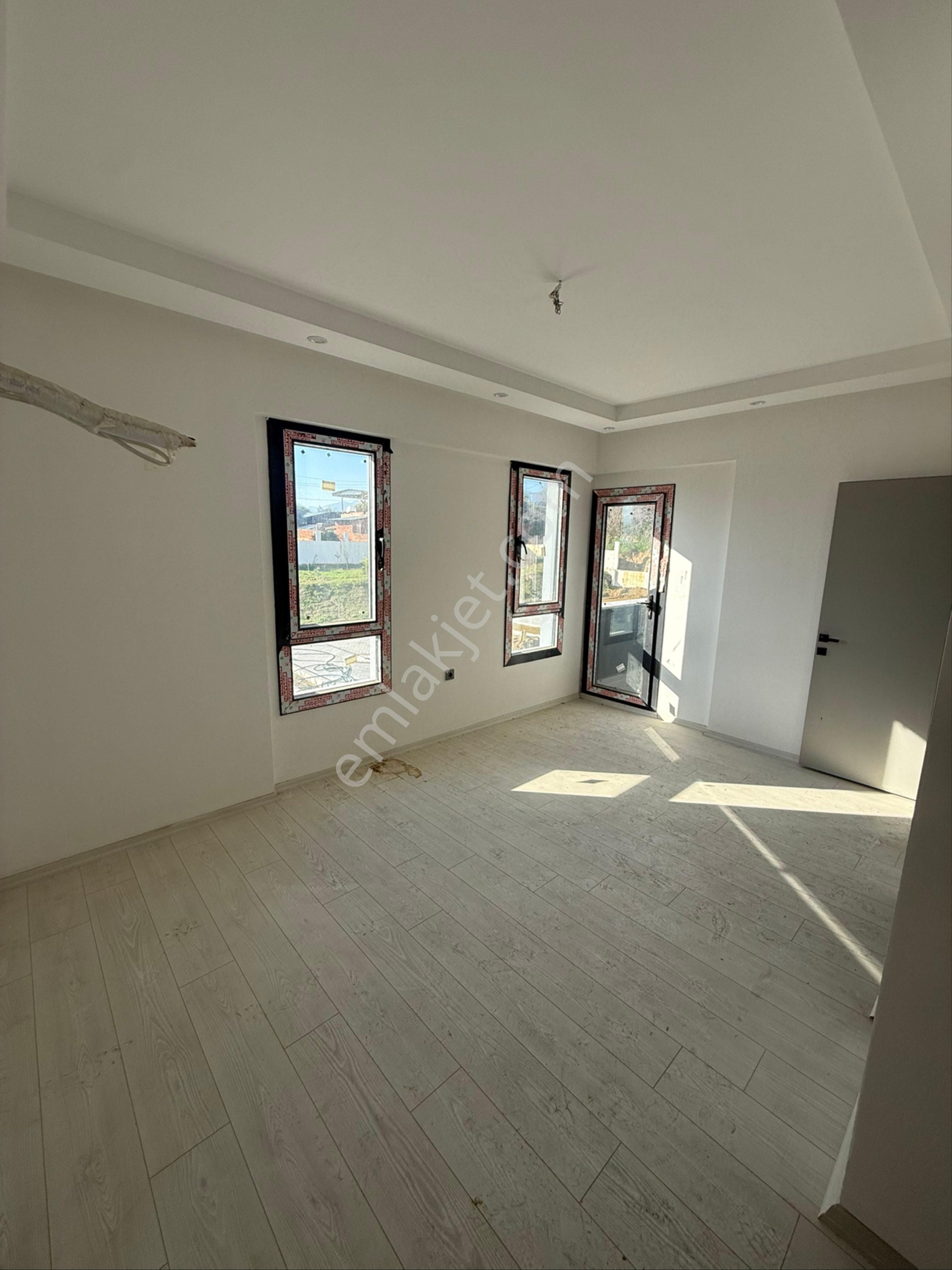 Nazilli Zafer Mahallesinde 4+1 Yerden Isıtma Ara Kat Satılık Daire - Görsel 14