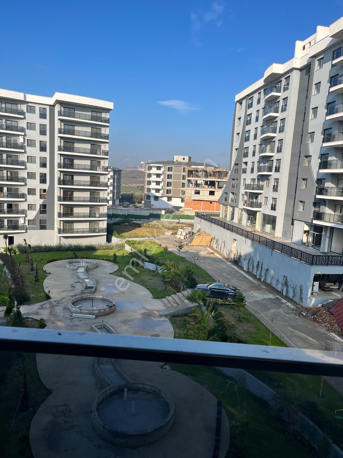 Bahçeşehir Royal Sitesinde Havuz Ve Peyzaj Manzaralı 3+1 Daire - Görsel 10