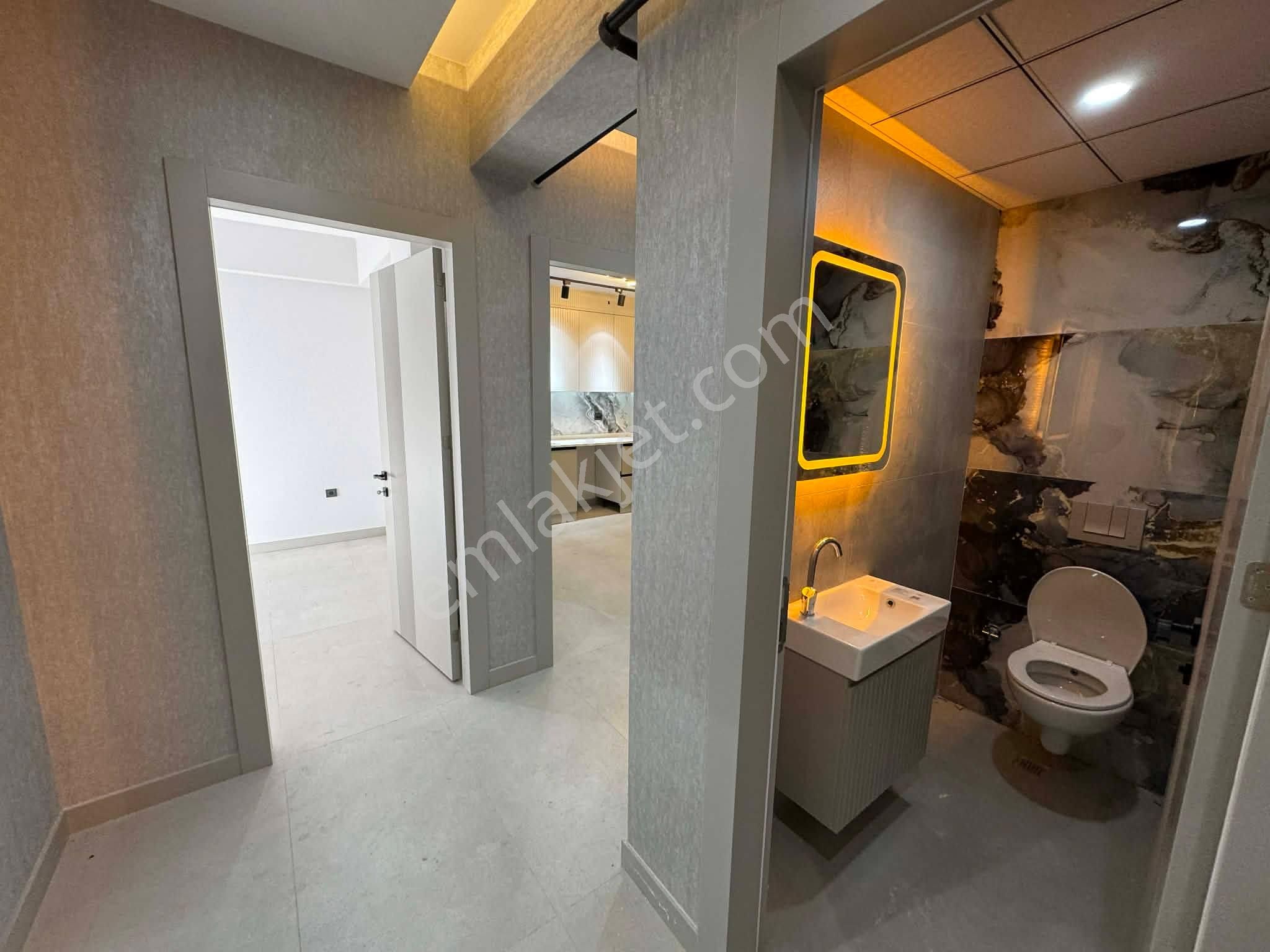 Şemiklerde Asansörlü Sıfır Harika 2+1/110 M2 Daireler !!! - Görsel 4