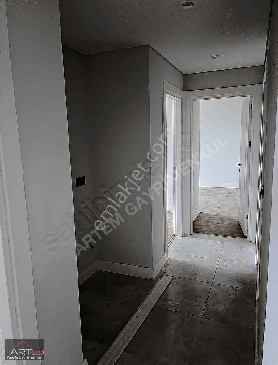 Toki Emlak Konutta Deniz Manzaralı Ebeveyn Banyolu 3+1 Kiralık - Görsel 2