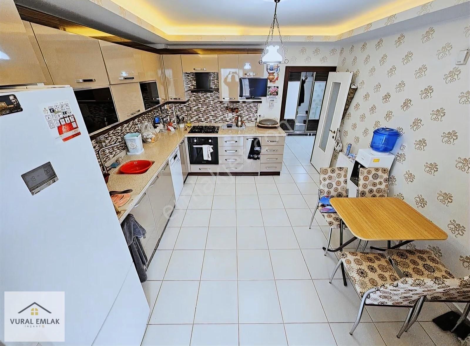 Vural'dan Site İçerisinde 3+1 Çift Cam Balkonlu Geniş Peyzajlı - Görsel 26