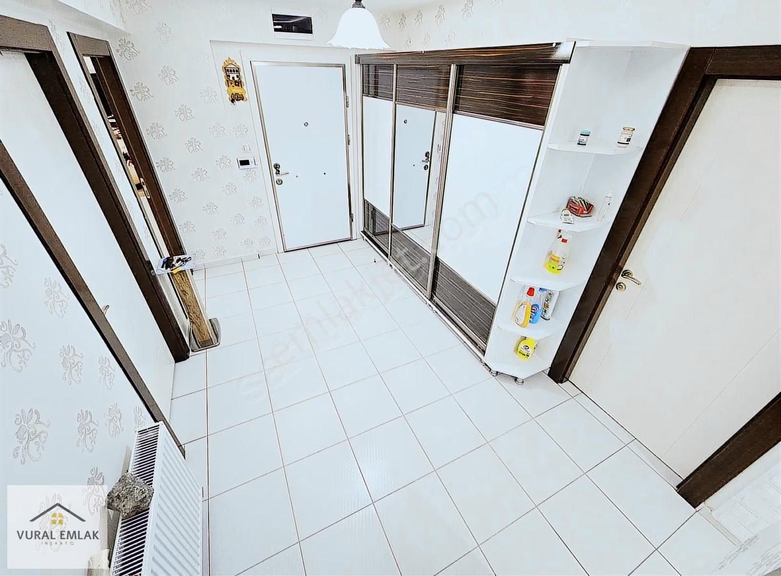 Vural'dan Site İçerisinde 3+1 Çift Cam Balkonlu Geniş Peyzajlı - Görsel 7