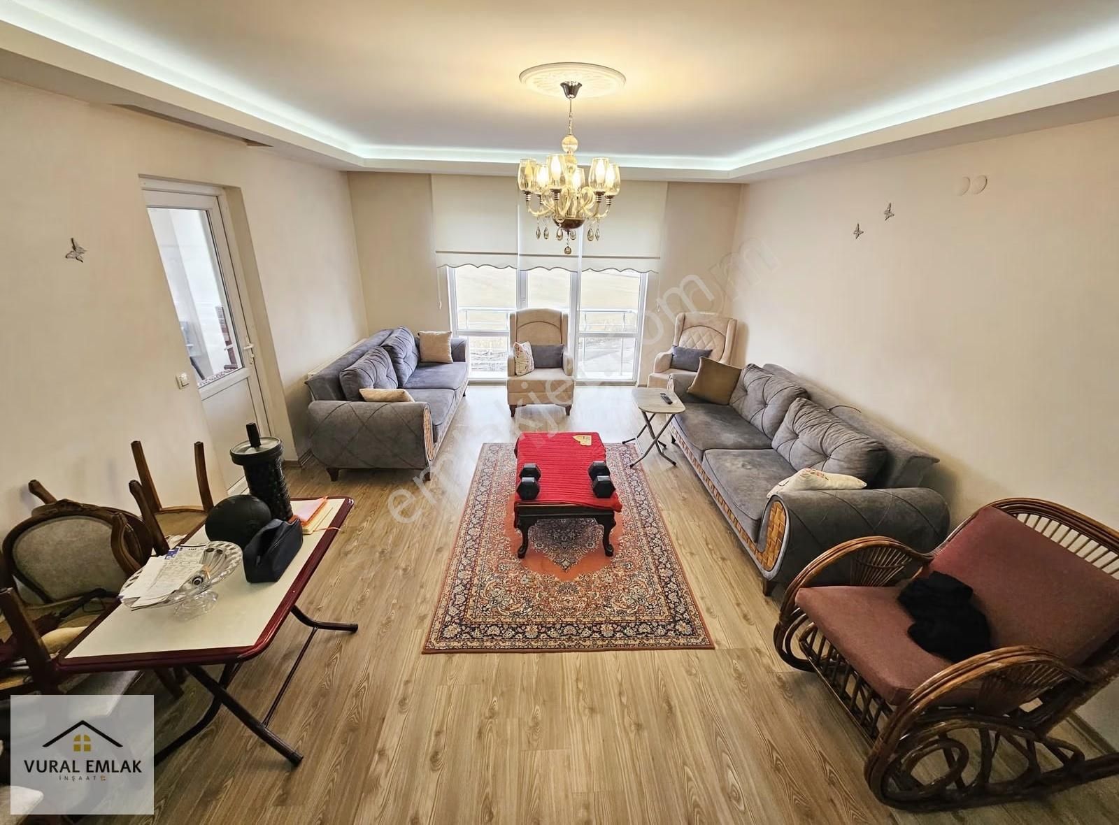 Vural'dan Site İçerisinde 3+1 Çift Cam Balkonlu Geniş Peyzajlı - Görsel 9