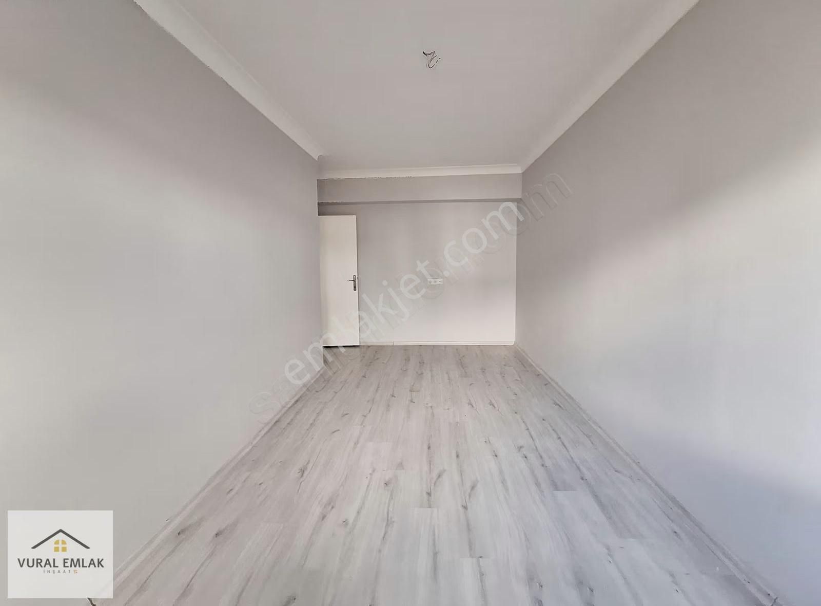 Vural'dan Yenikent'de Merkezi Güzergahta 3+1 C. Balkonlu Daire - Görsel 10