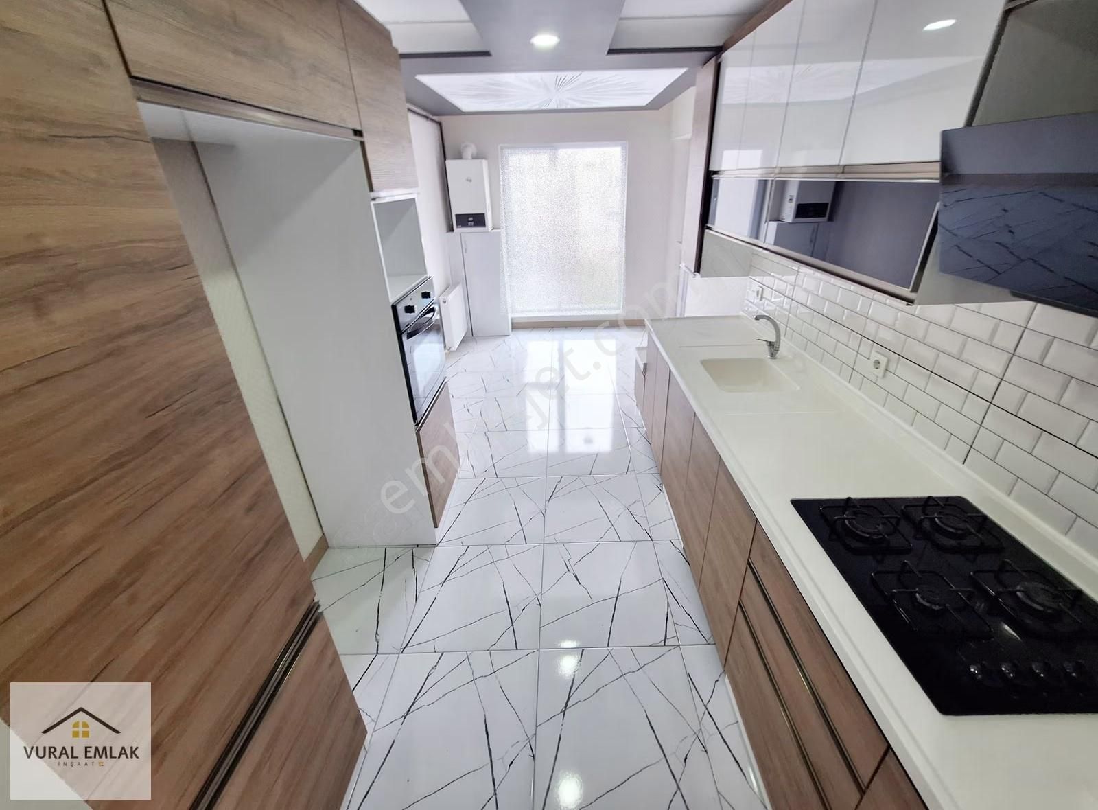 Vural'dan Yenikent'de Merkezi Güzergahta 3+1 C. Balkonlu Daire - Görsel 25