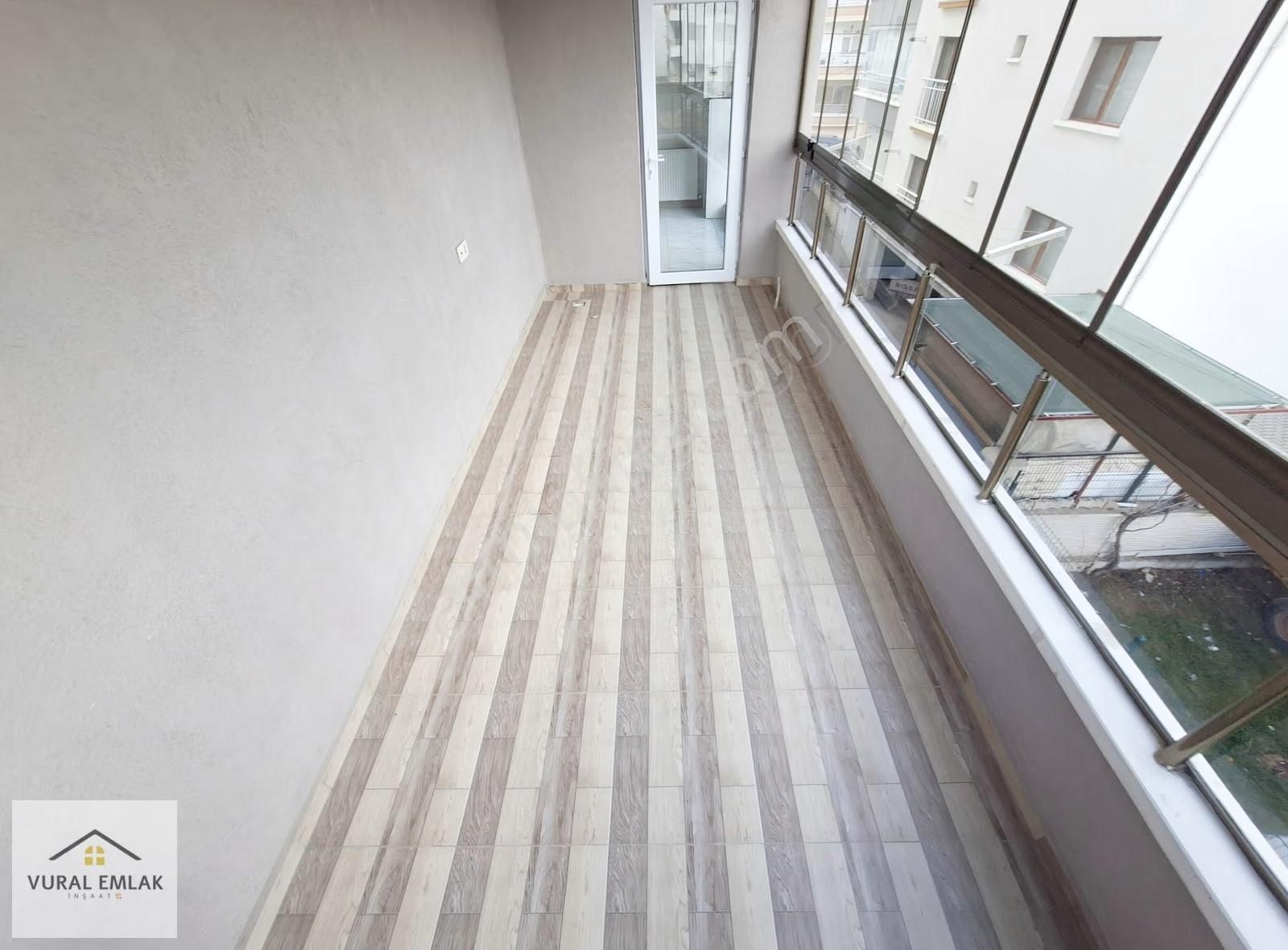 Vural'dan Yenikent'de Merkezi Güzergahta 3+1 C. Balkonlu Daire - Görsel 35