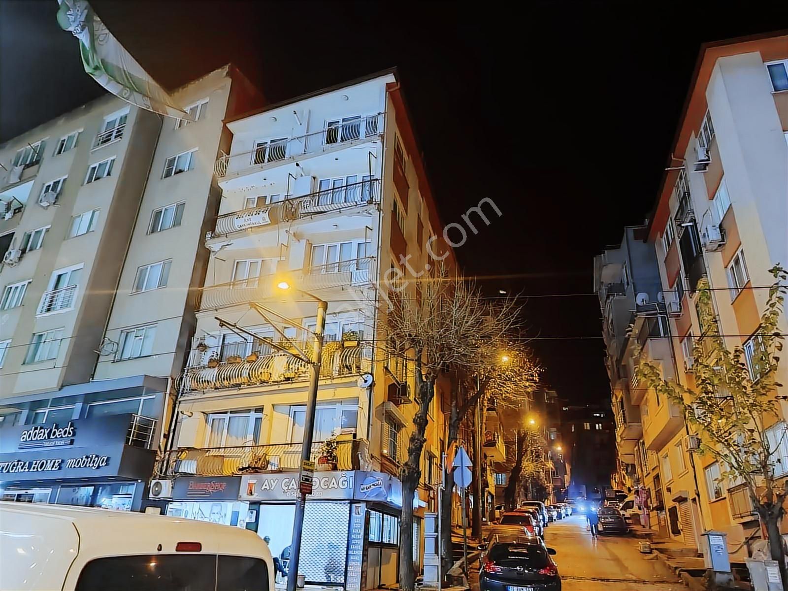 İncirli Caddesi Üzerinde Satılık Arakat Daire - Görsel 7