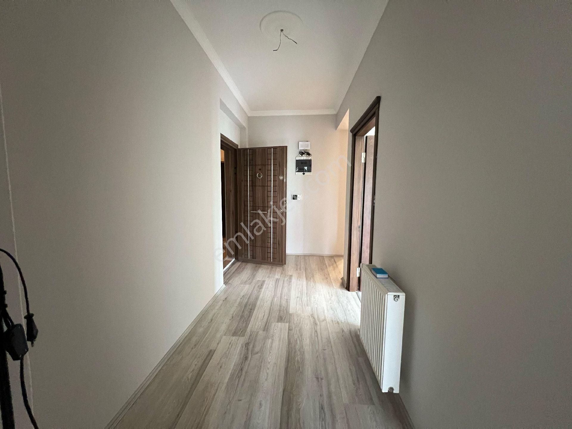 Yomra Bölgesinde Site İcçerisinde Satılık Fırsat Daire - Görsel 5