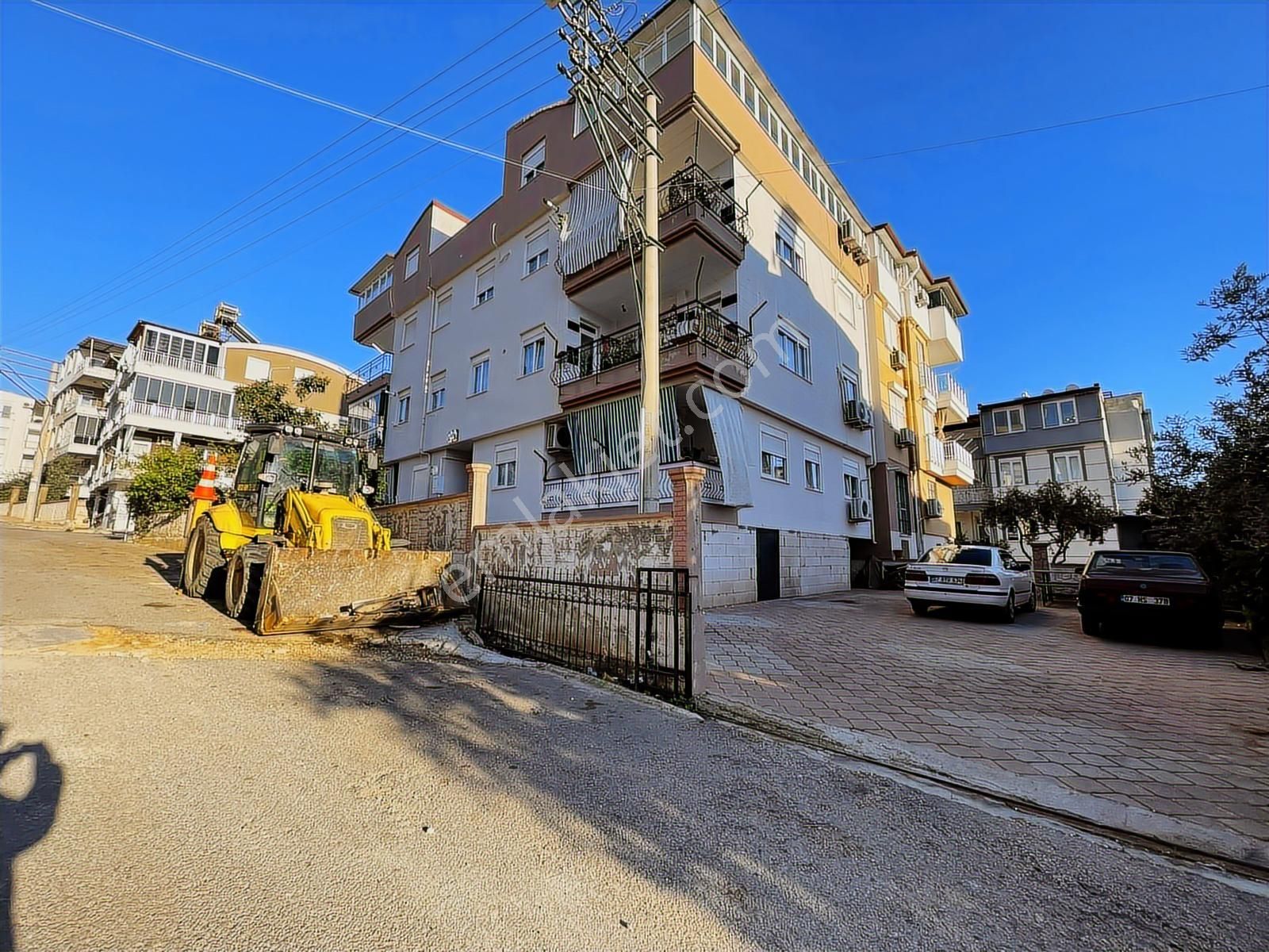 Çankaya Esentepe De 3+2 ..230 M2 Satılık Dubleks Daire