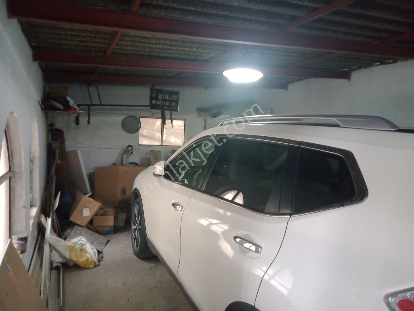 Erenköy'de 700m2 Arsa İçinde 2 Katlı Müstakil Ev (arsa Parasına) - Görsel 28