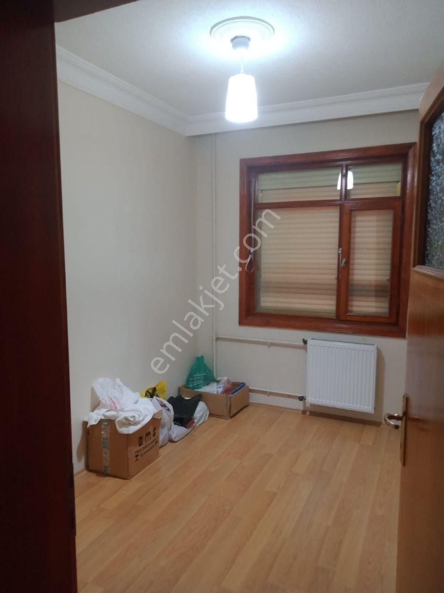 Erenköy'de 700m2 Arsa İçinde 2 Katlı Müstakil Ev (arsa Parasına) - Görsel 9