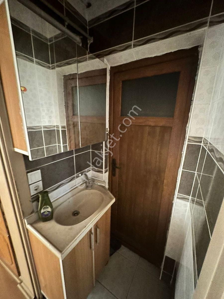 İhsaniyede 3+1 Arakat Bakımlı Boş Daire Merkezi Konumda - Görsel 21