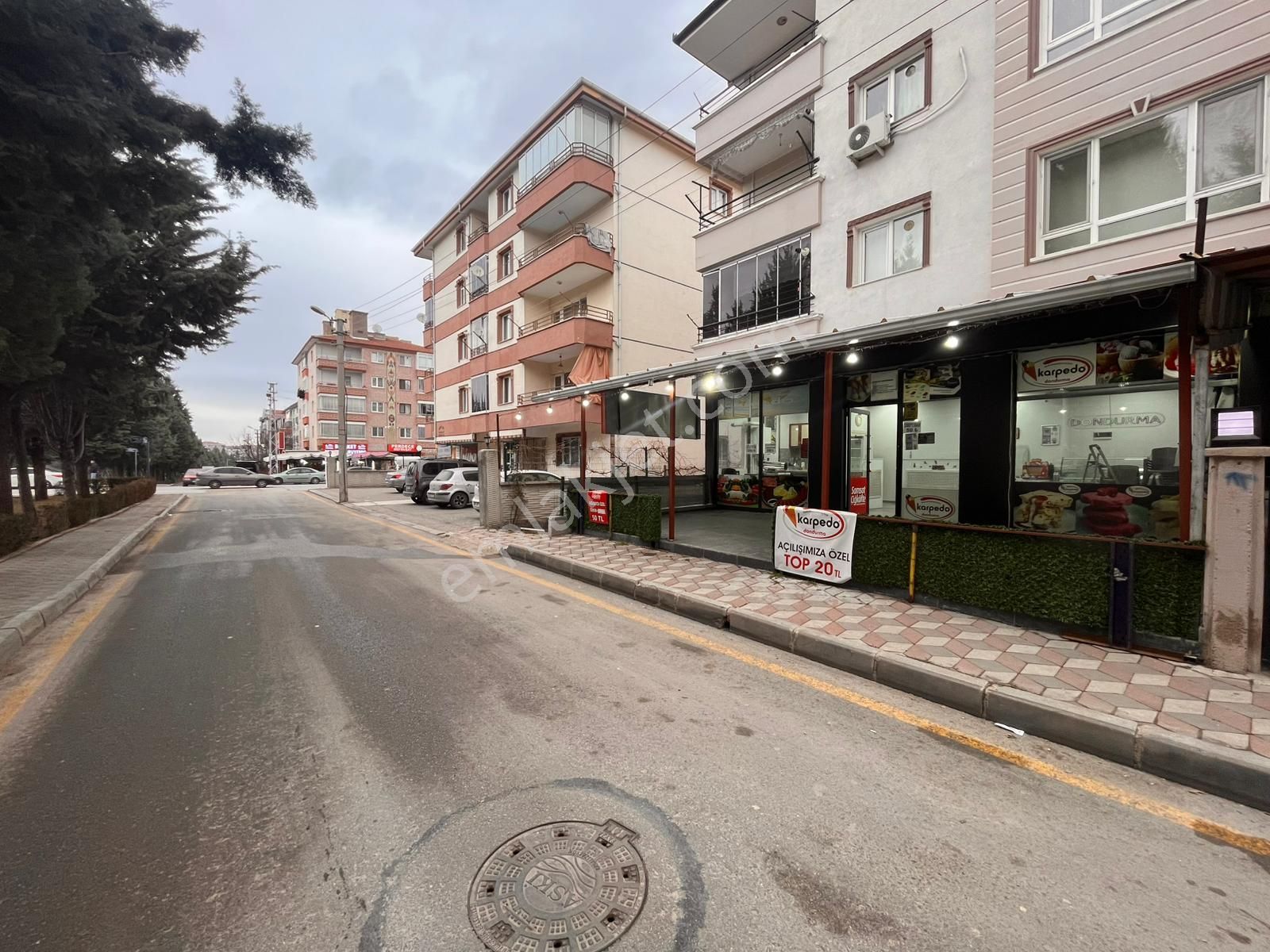 Ankara Kazanç'tan Pınarbaşında Zafer İçyer Caddesi Yakını Koşuyolu Cepheli Full Yapılı Dükkan