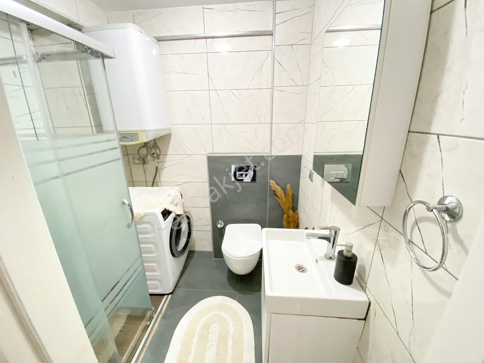 Ata'dan Tepe Mahallesi Giriş Katı Geniş 2+1 Bahçeli Düz Daire - Görsel 27