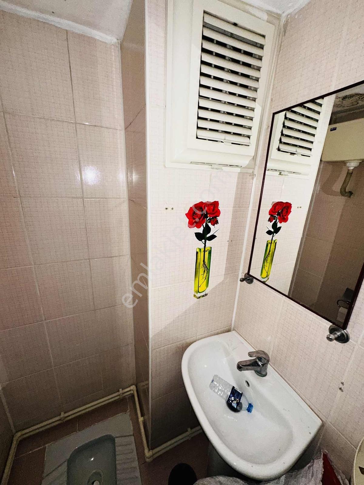 Merkez Kemerköprü Kiralık Arakat 3+1 Daire - Görsel 17