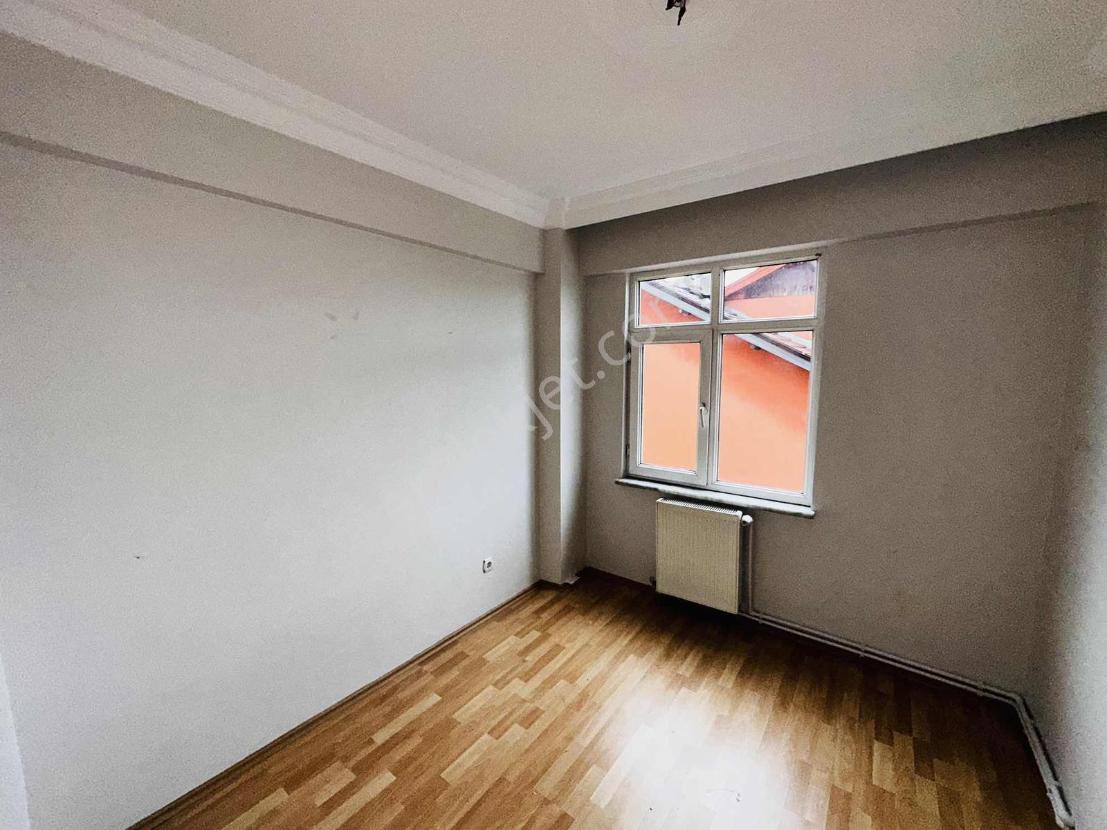 Merkez Kemerköprü Kiralık Arakat 3+1 Daire - Görsel 6